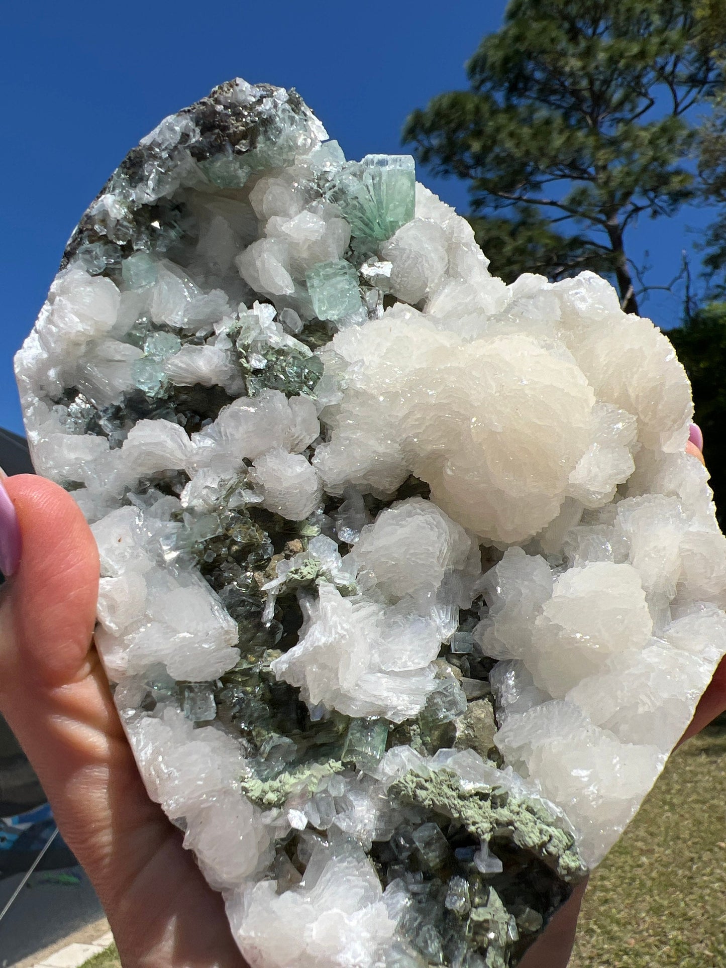 Apophyllite crystal 3lbs