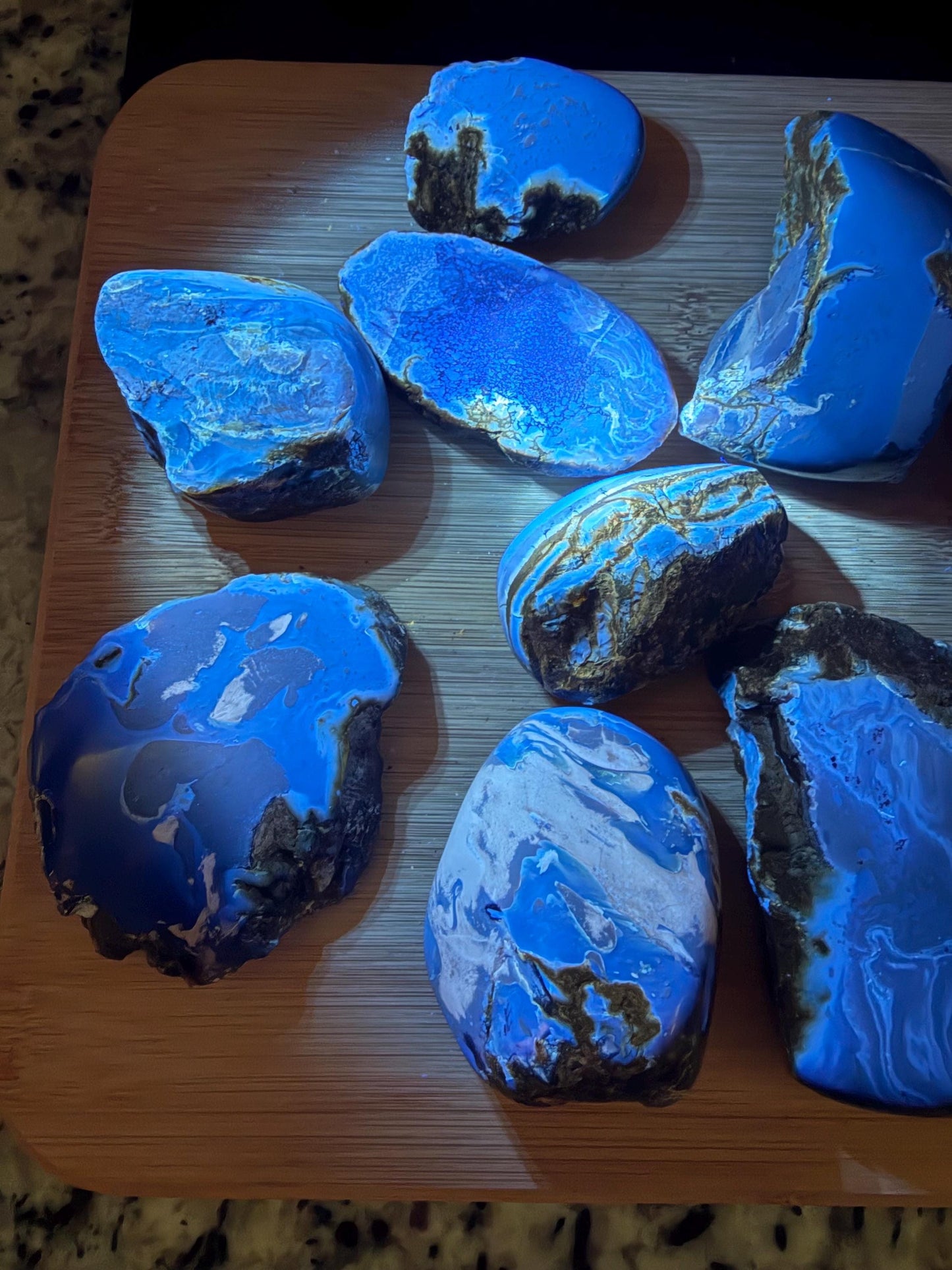 Sumatra Amber you get all 12 clusters total weight is 2pounds.