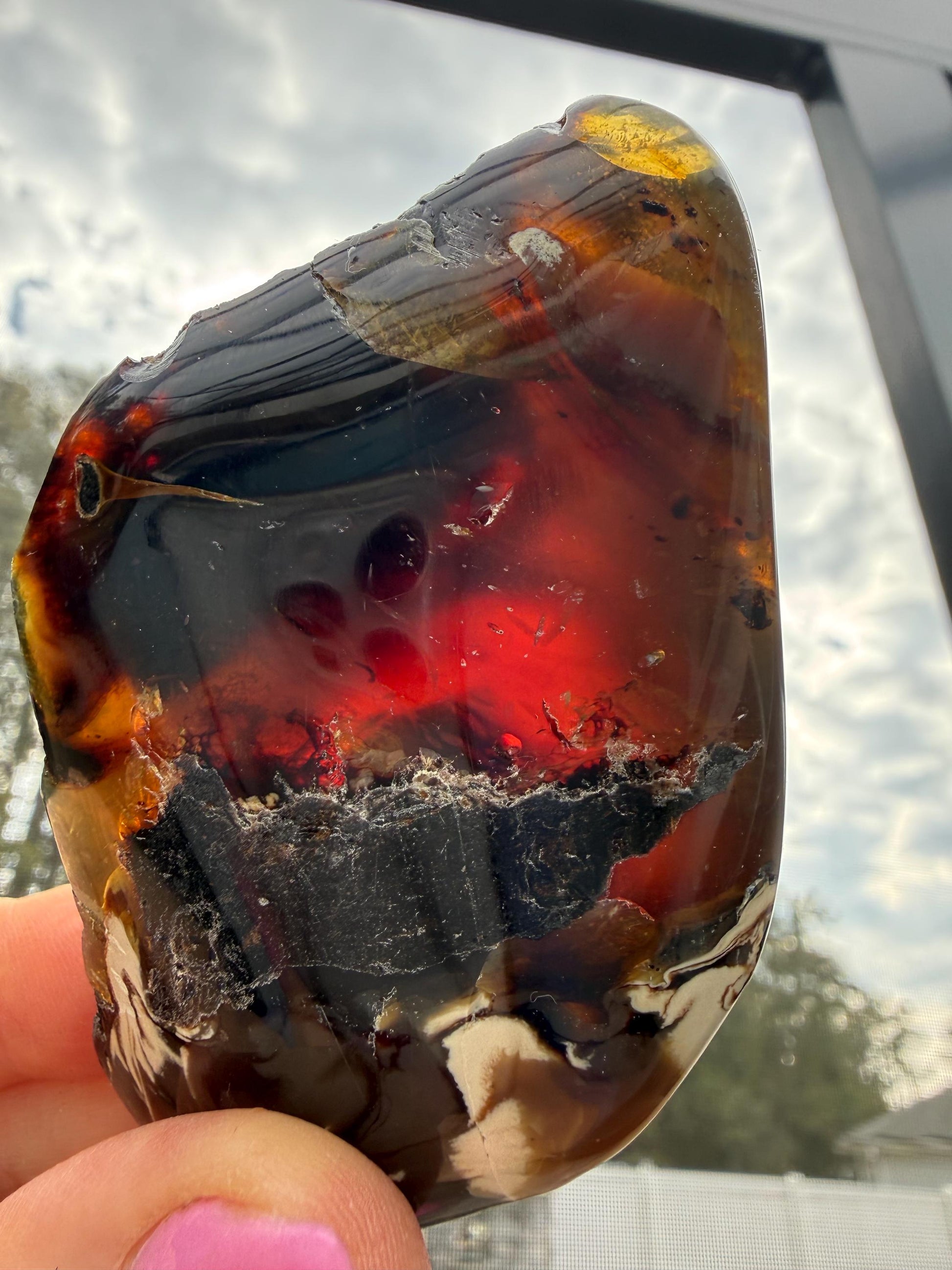 Sumatra Amber you get all 12 clusters total weight is 2pounds.