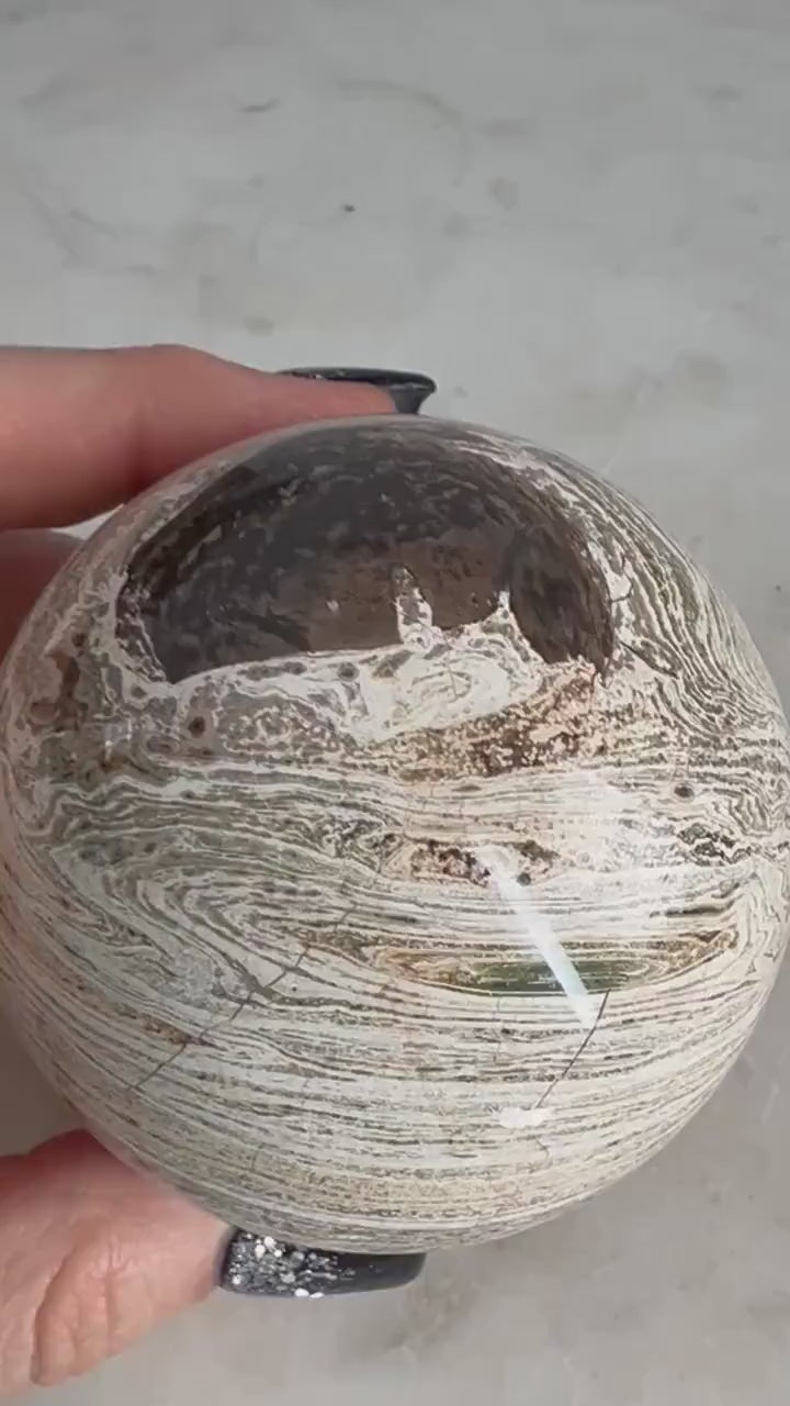 Petrified wood sphere 11oz and 64mm from Madagascar