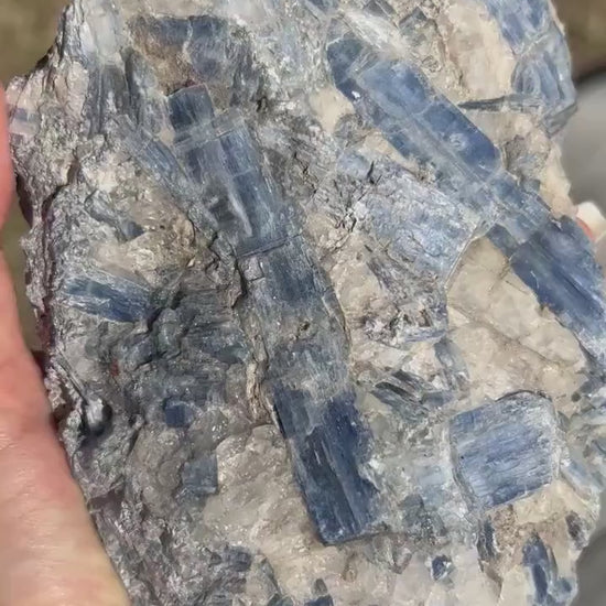 Kyanite with quartz crystal 3 pounds. 9oz