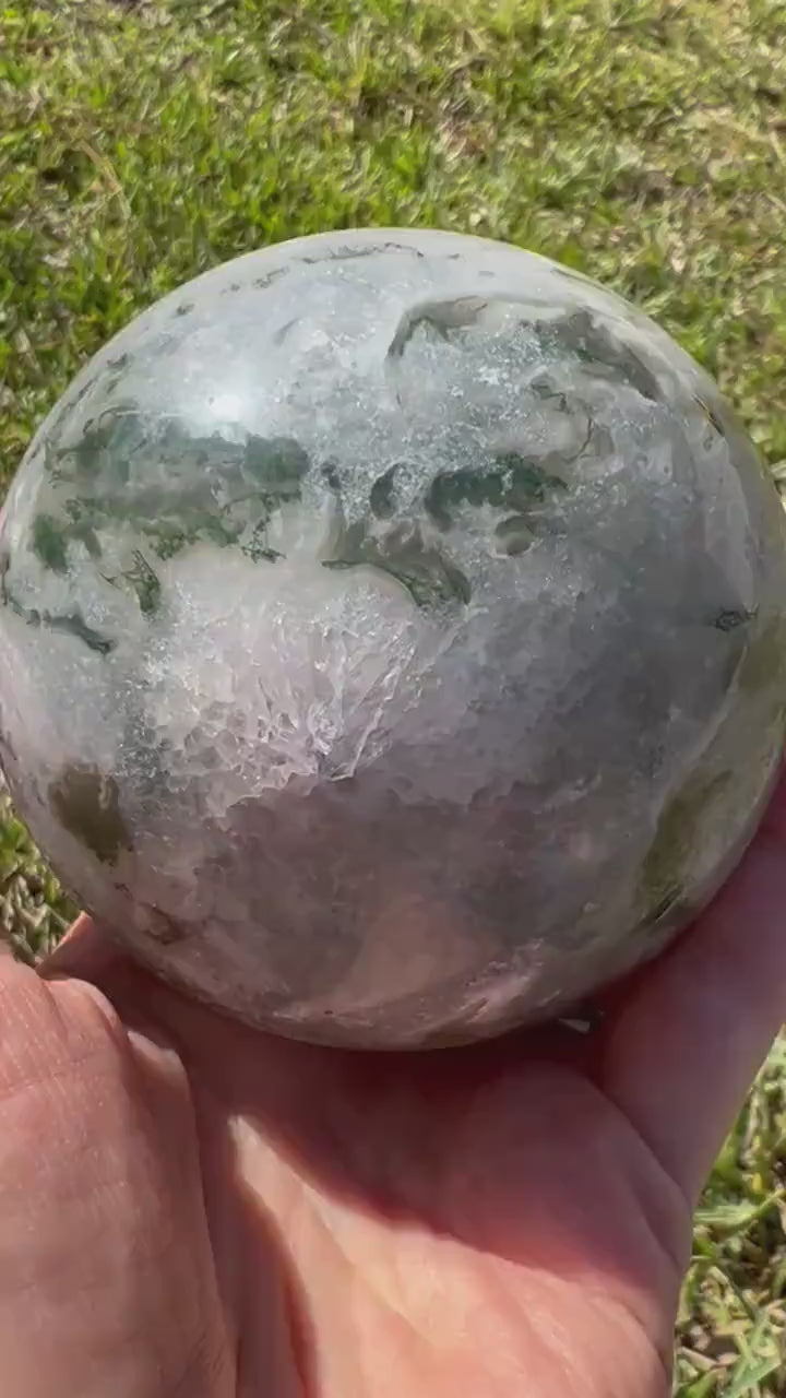 Moss sphere 1pound 8oz and 79mm