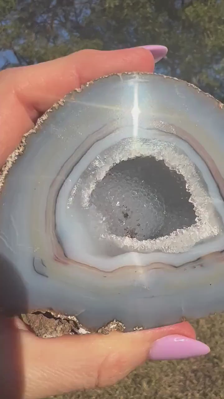 Geode 11oz and 3 inches tall from Brazil