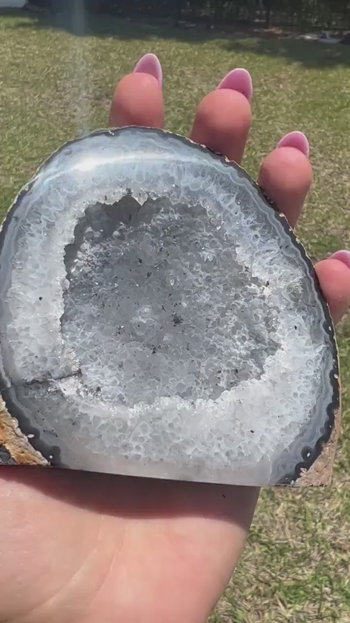 Geode 338grams