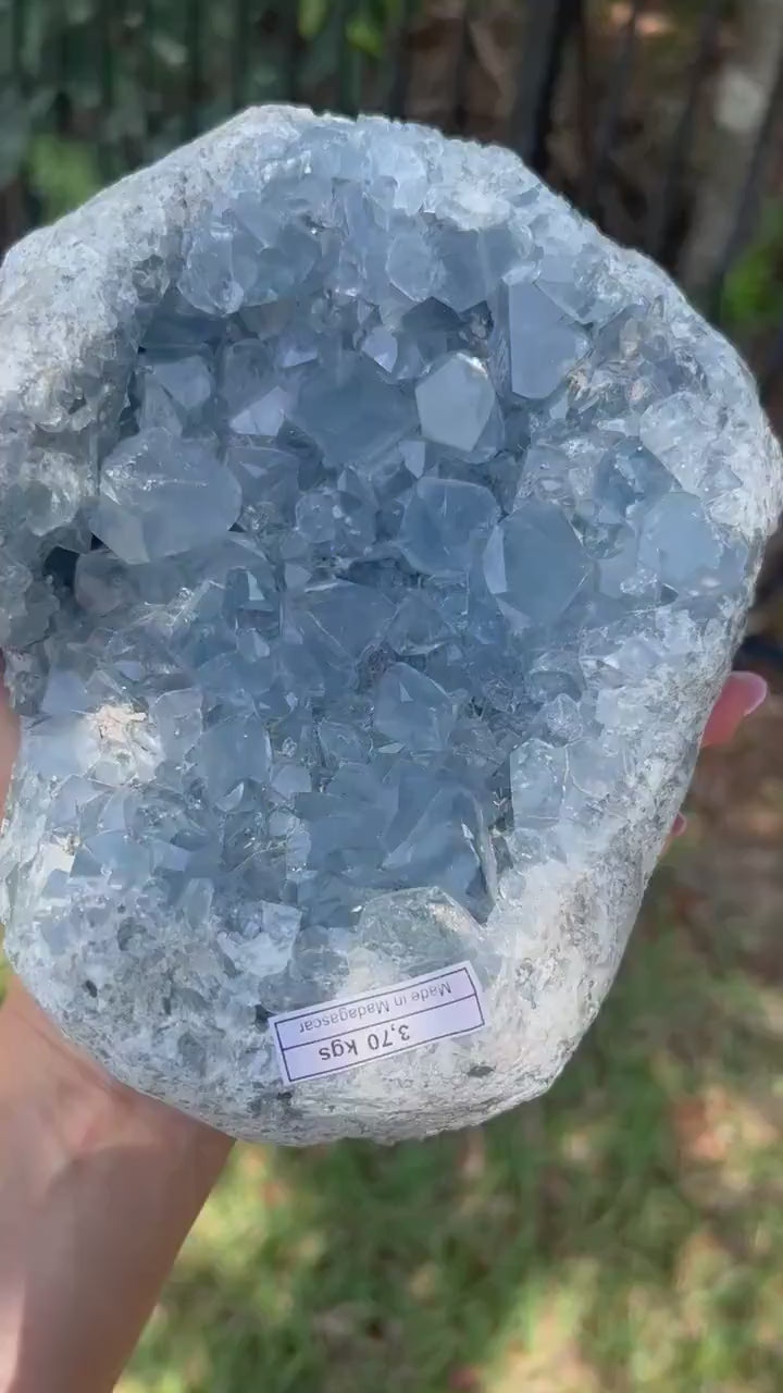 Celestite 8pounds 2oz