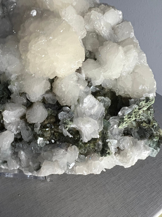 Apophyllite crystal 3lbs