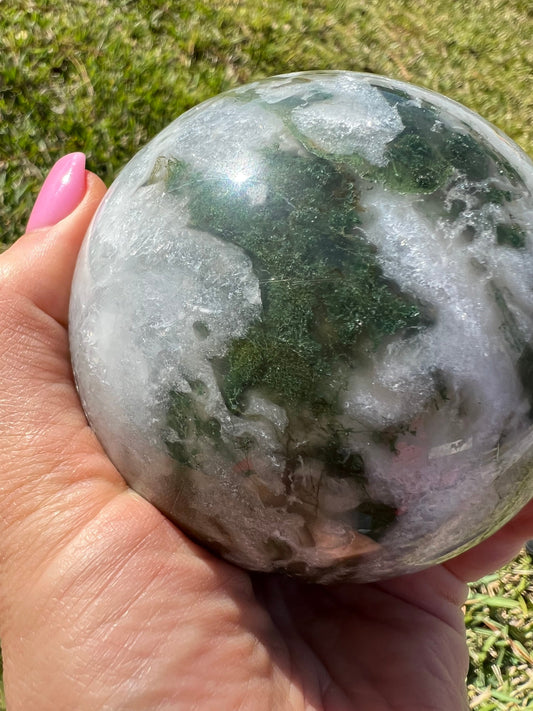 Moss sphere 1pound 8oz and 79mm