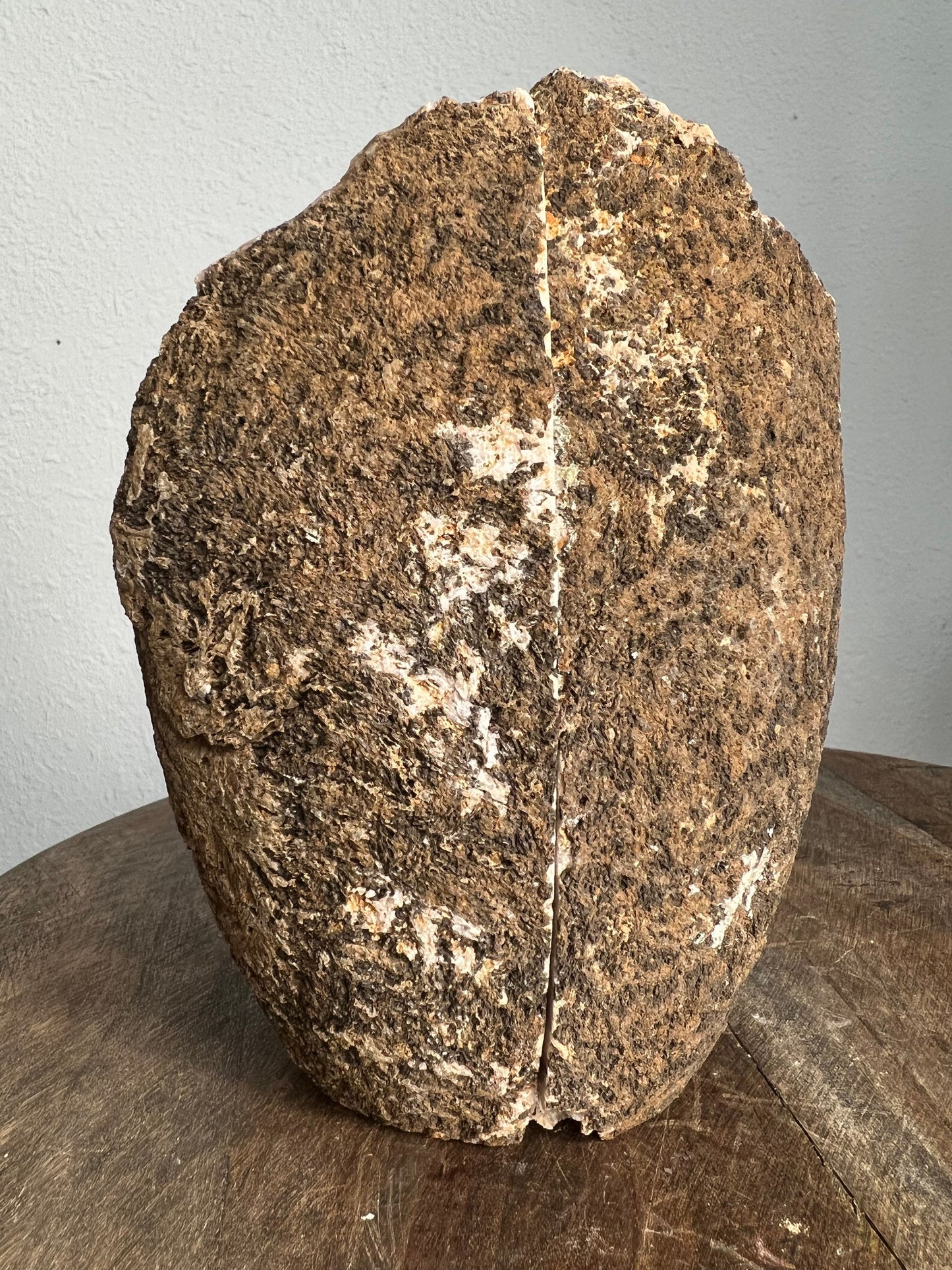 Geode matching set of 2 freestanding 7 inches tall. From Brazil. 4pounds 3oz