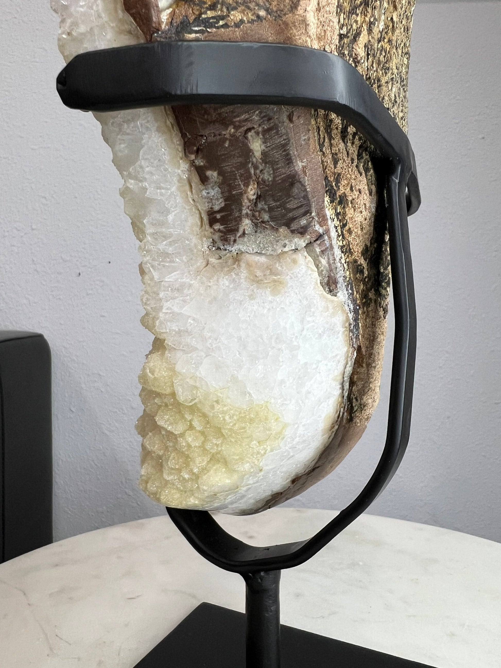 11lb  Sugar / druzy Quartz Crystal Extra large size very rare from Brazil with Stand