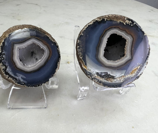 2piece geode set. 5.7oz almost 2 inches each. Natural from Brazil.