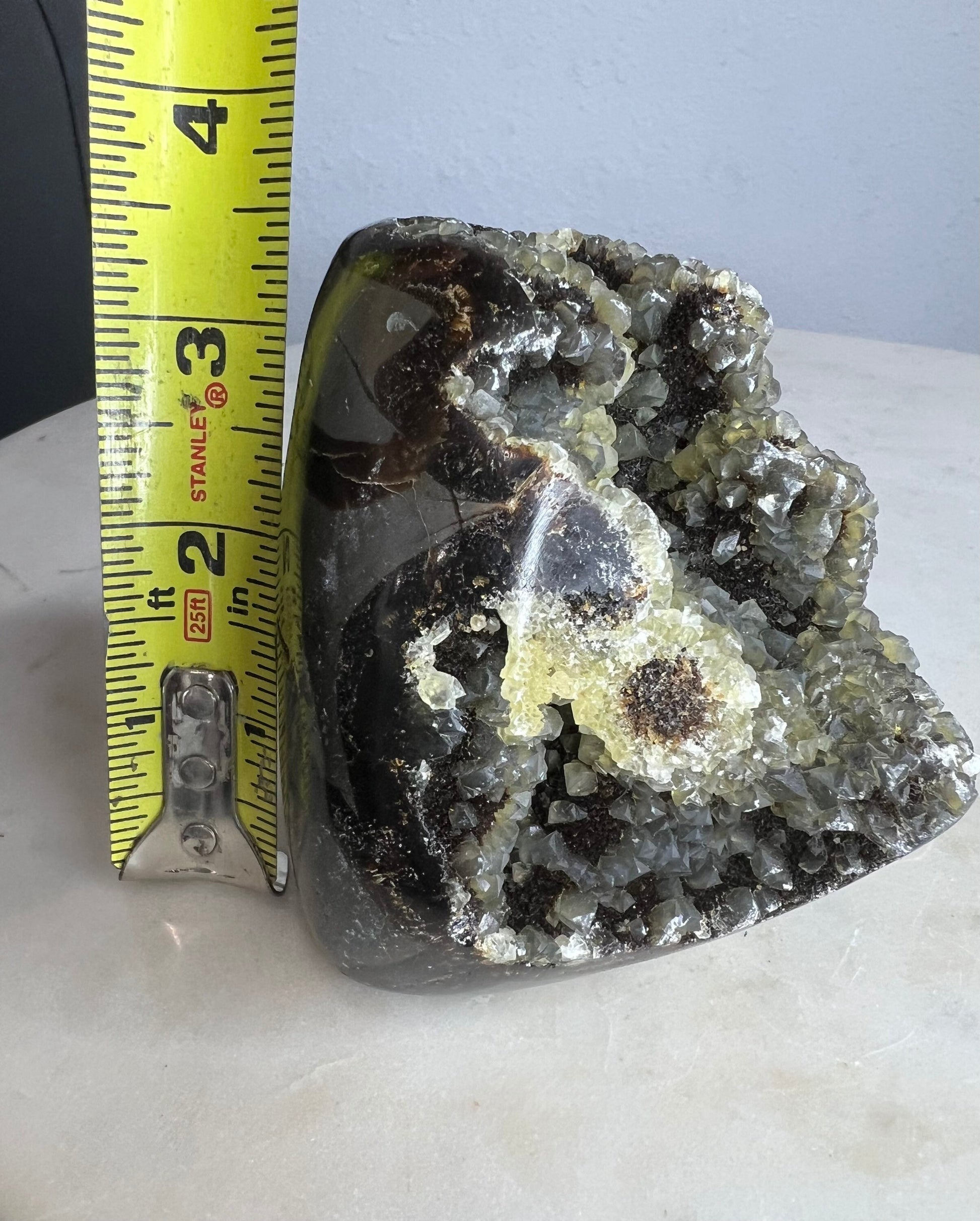 Septarian self stand. 1 pound 10oz.