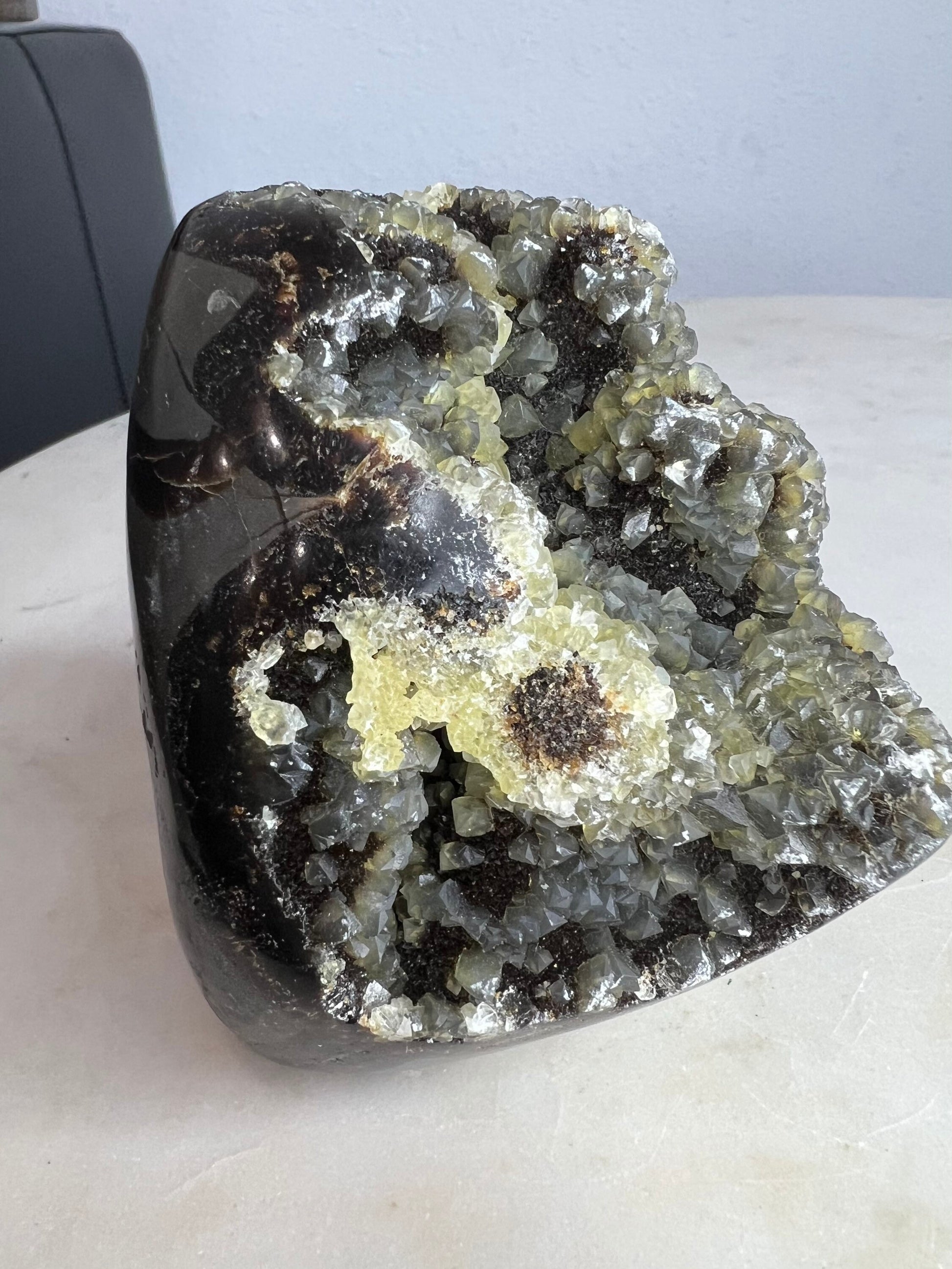 Septarian self stand. 1 pound 10oz.