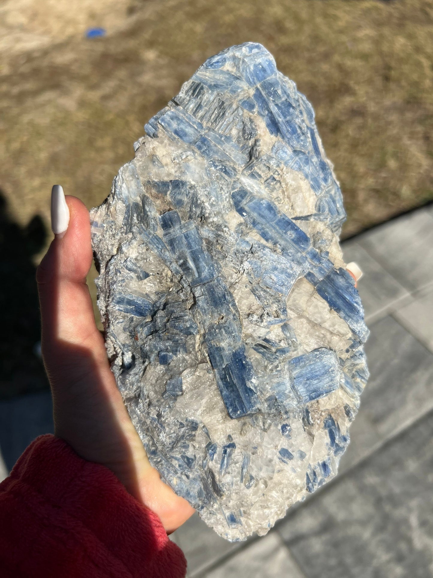 Kyanite with quartz crystal 3 pounds. 9oz