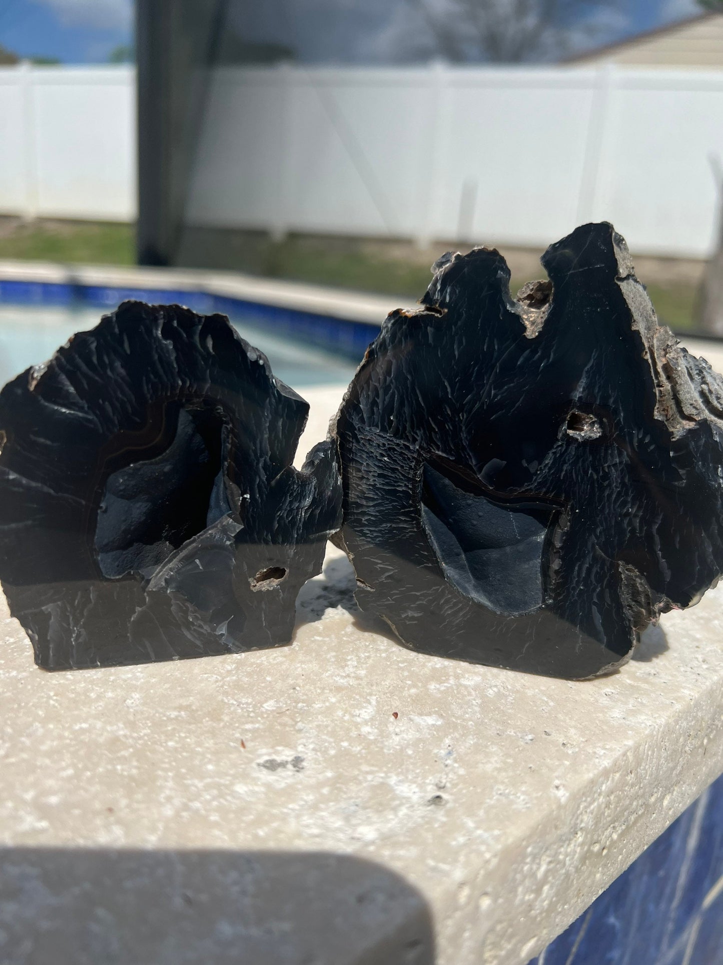 2 matching black geode. Total weight 1 pound 5oz