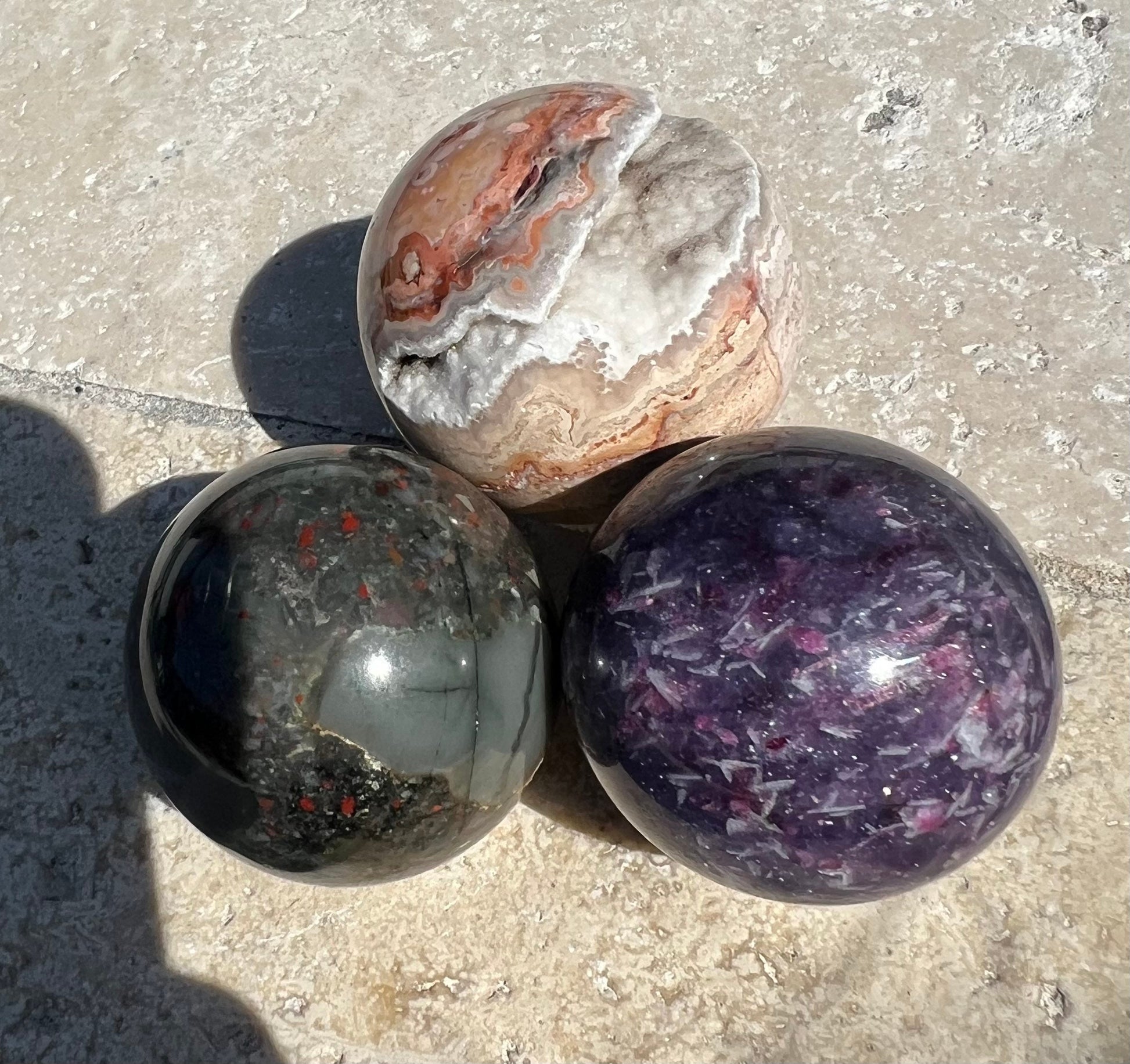 3. Small spheres total weight is 338grams