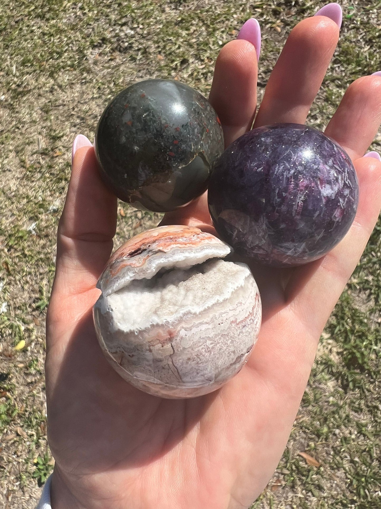3. Small spheres total weight is 338grams