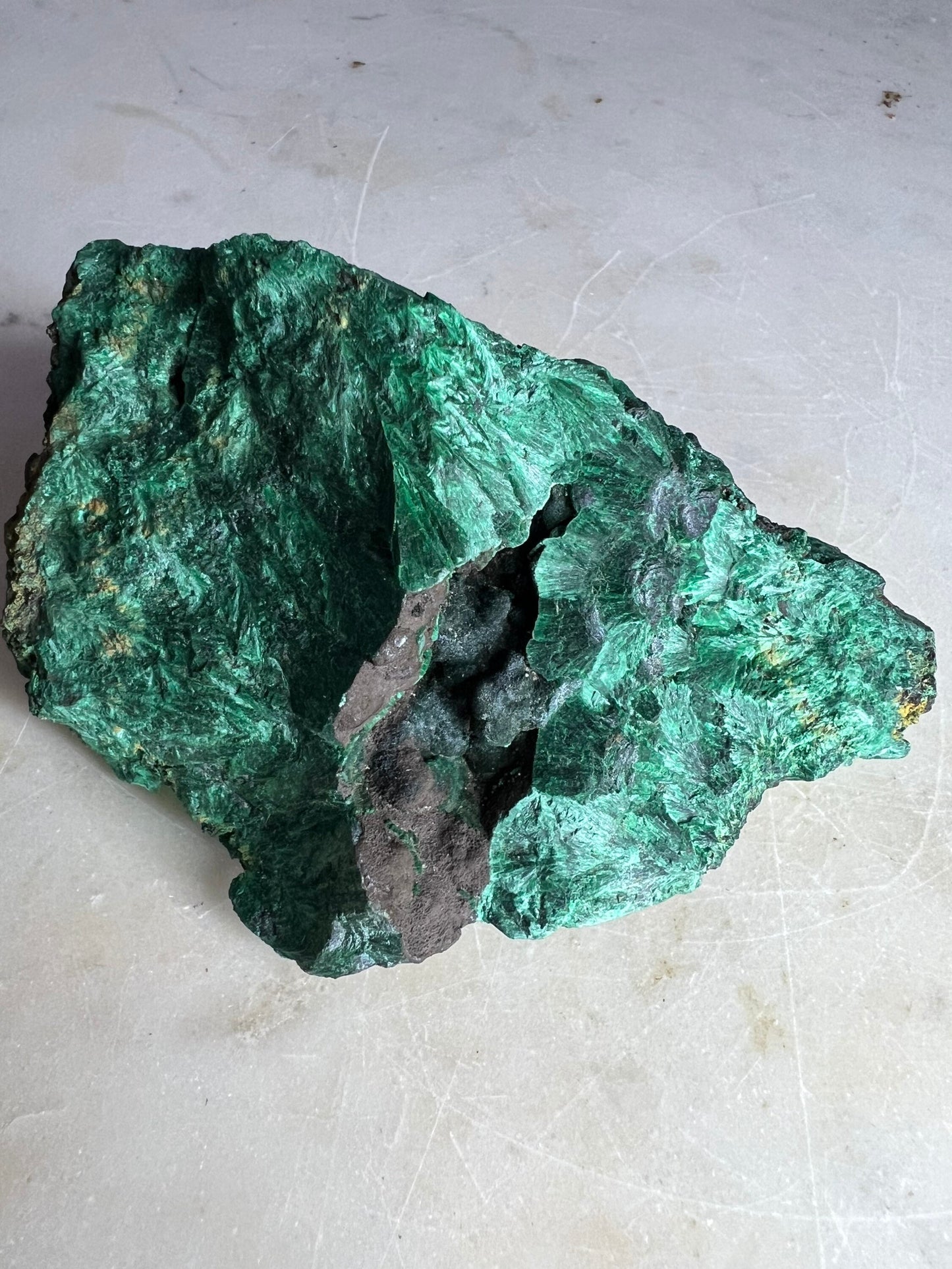 Rough natural malachite 432grams