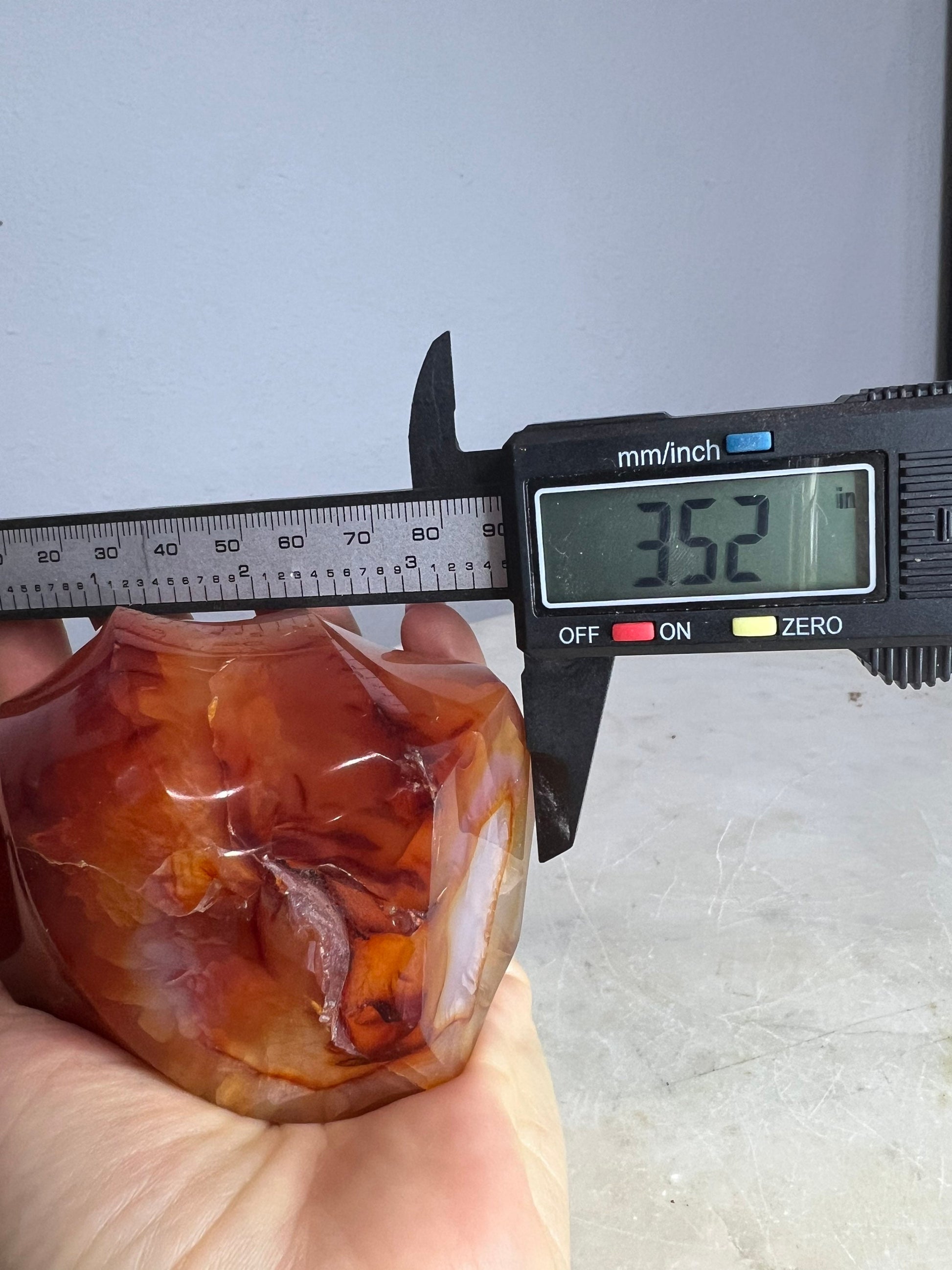 Carnelian flame 1pound 1oz