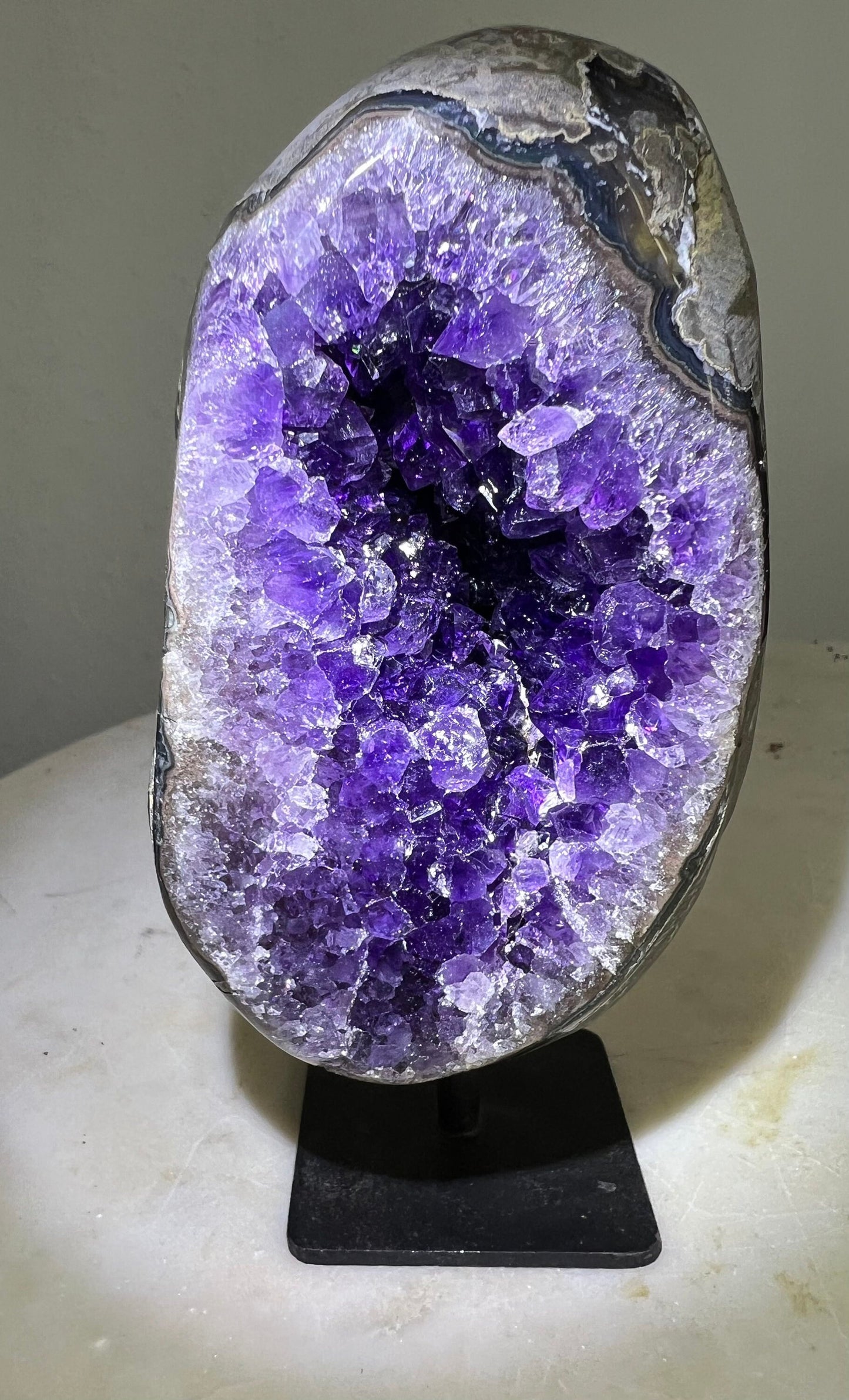 Amethyst on stand total weight 2pounds 4oz