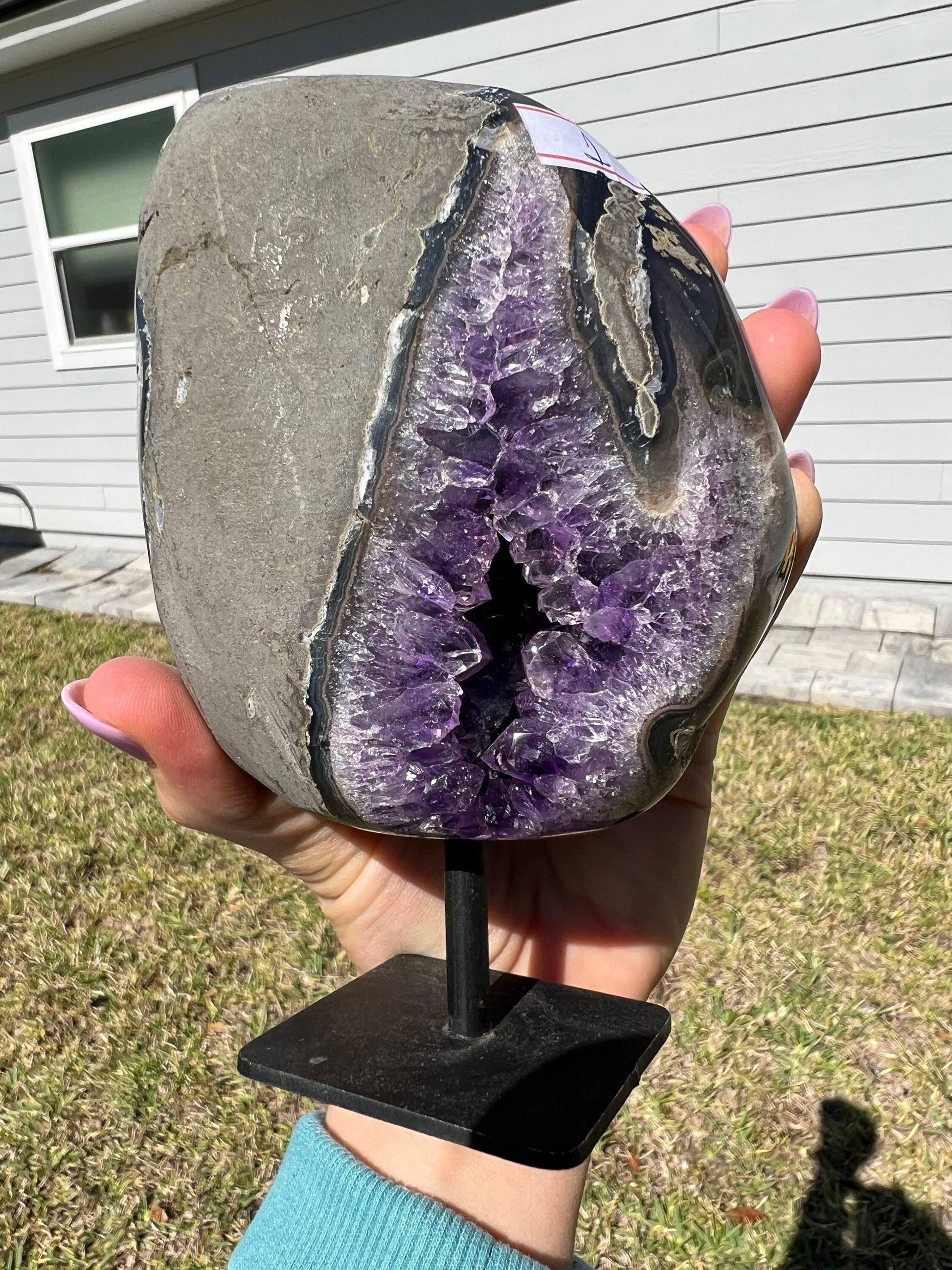 Amethyst on stand total weight 2pounds 4oz