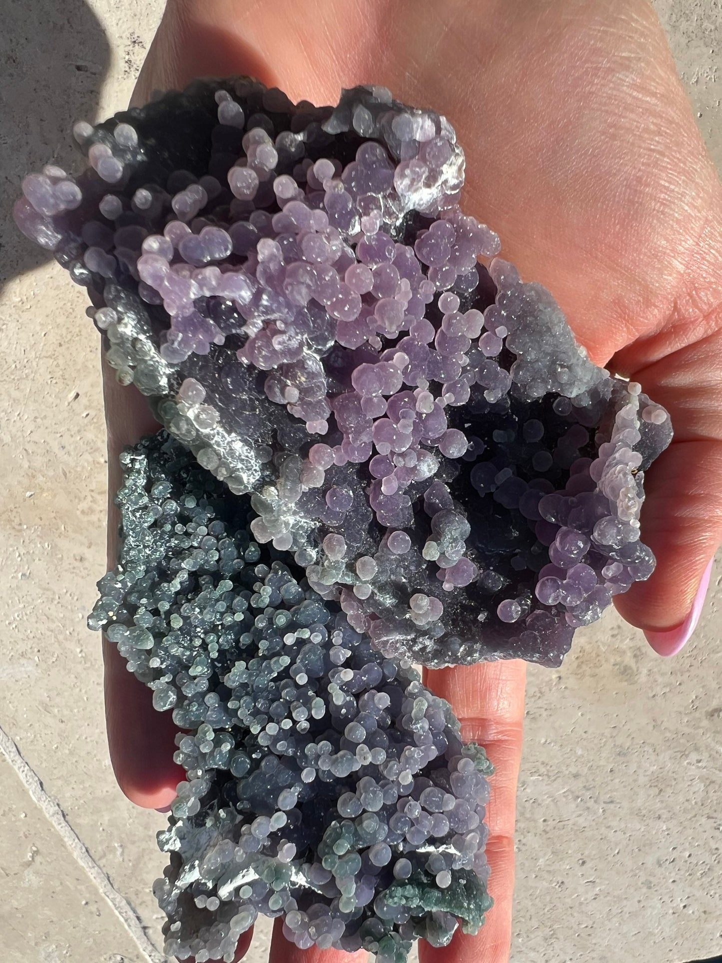2 Grape agate cluster total Weight 216grams.