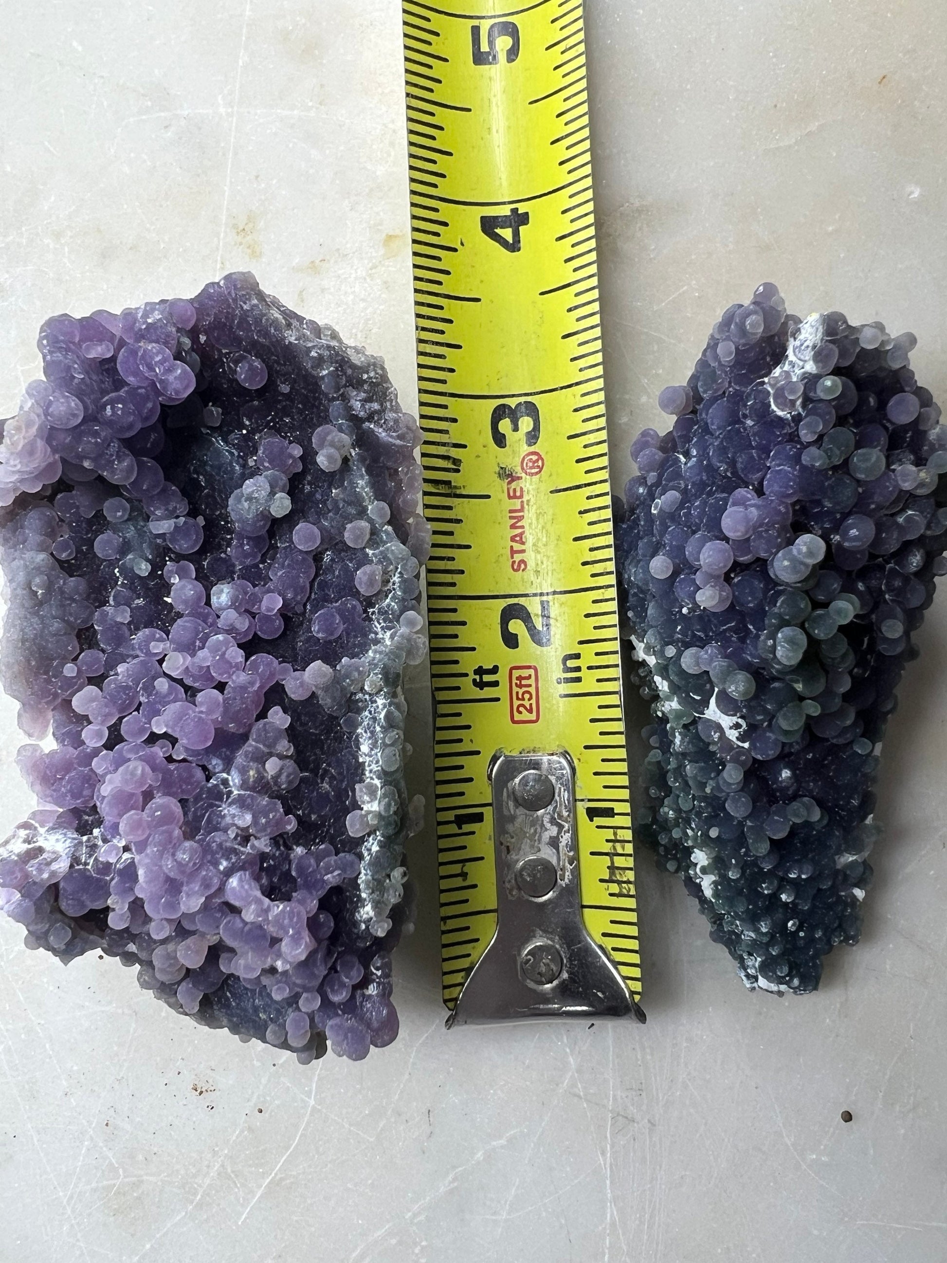 2 Grape agate cluster total Weight 216grams.