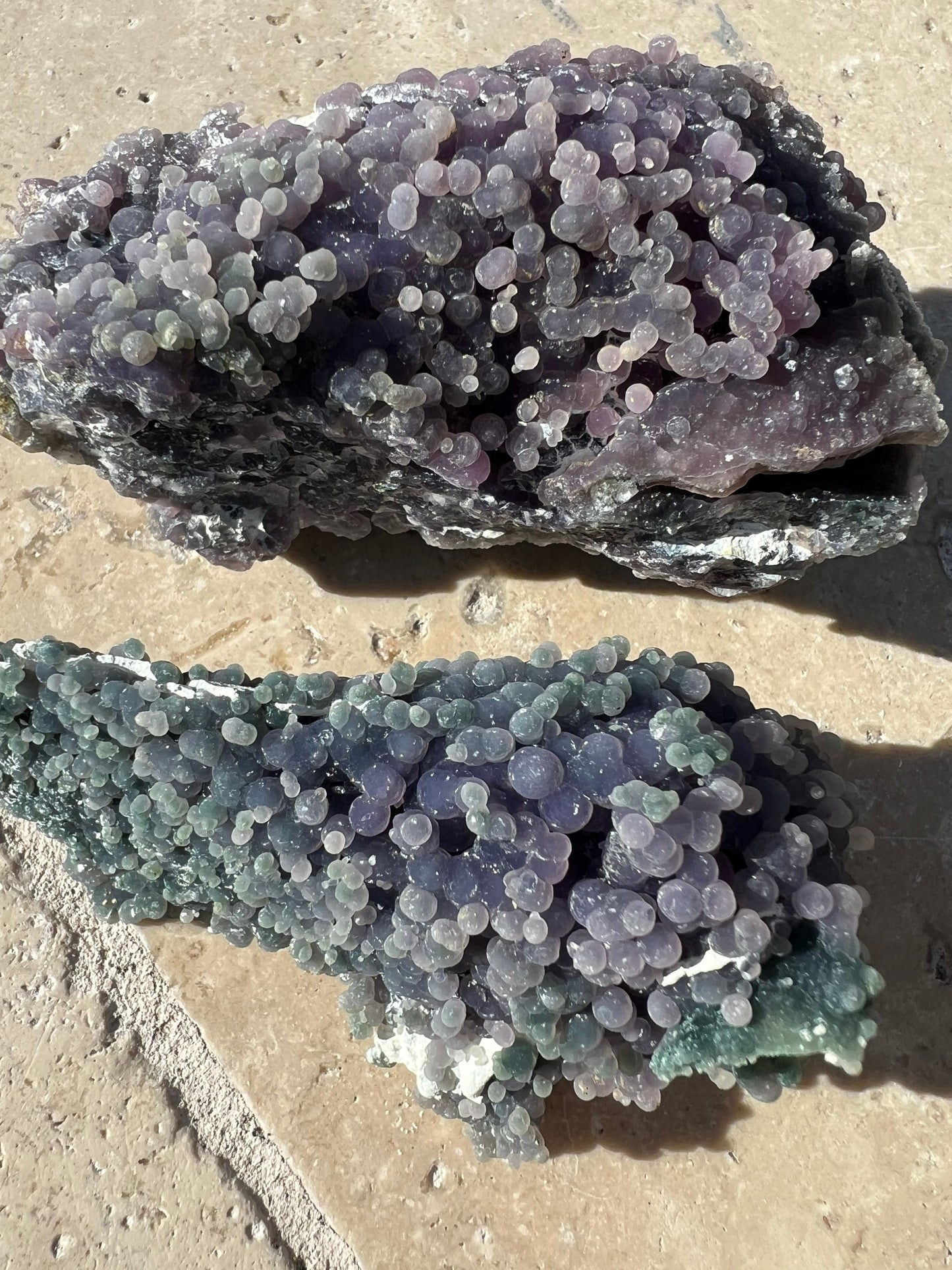 2 Grape agate cluster total Weight 216grams.