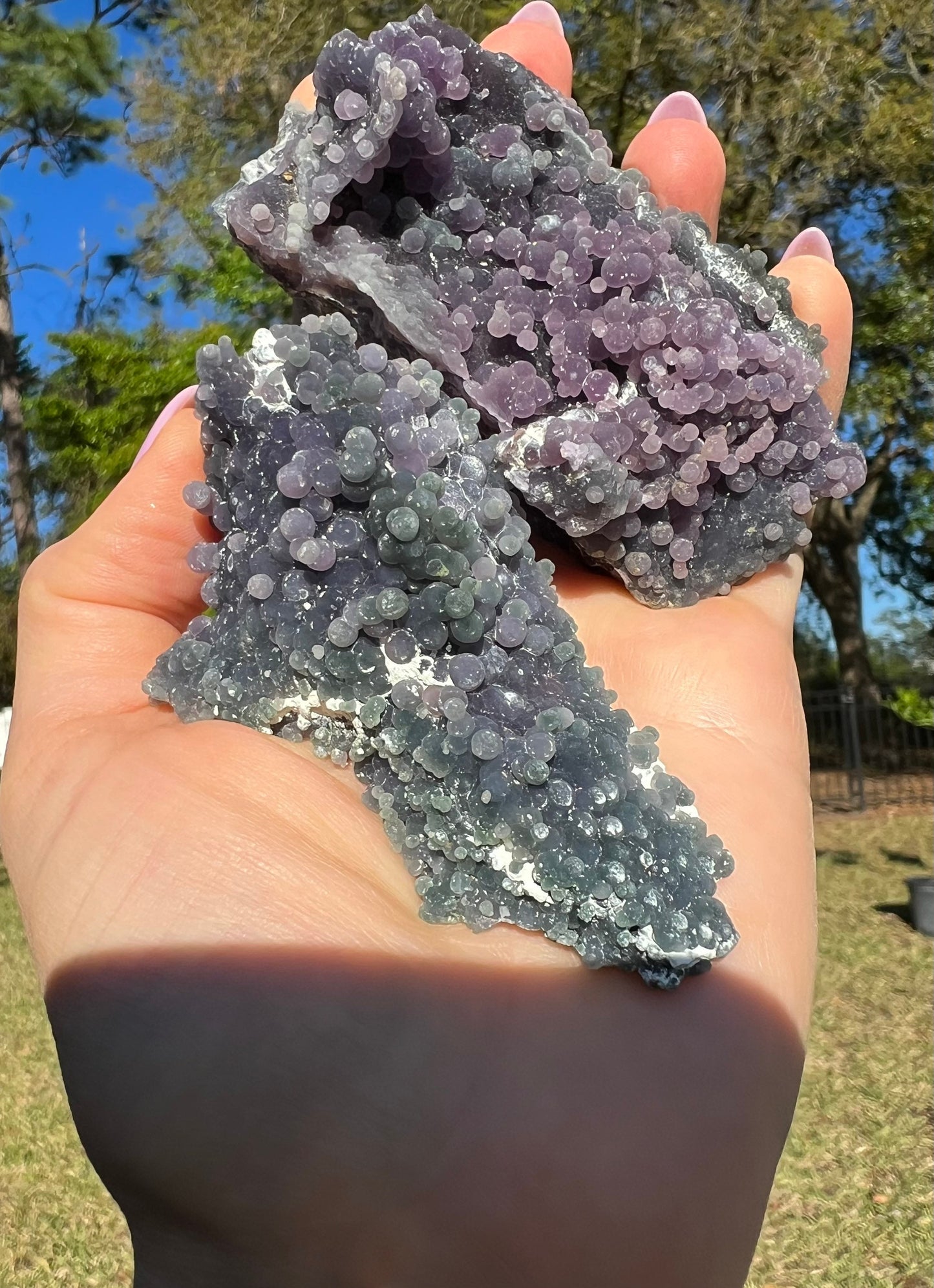 2 Grape agate cluster total Weight 216grams.