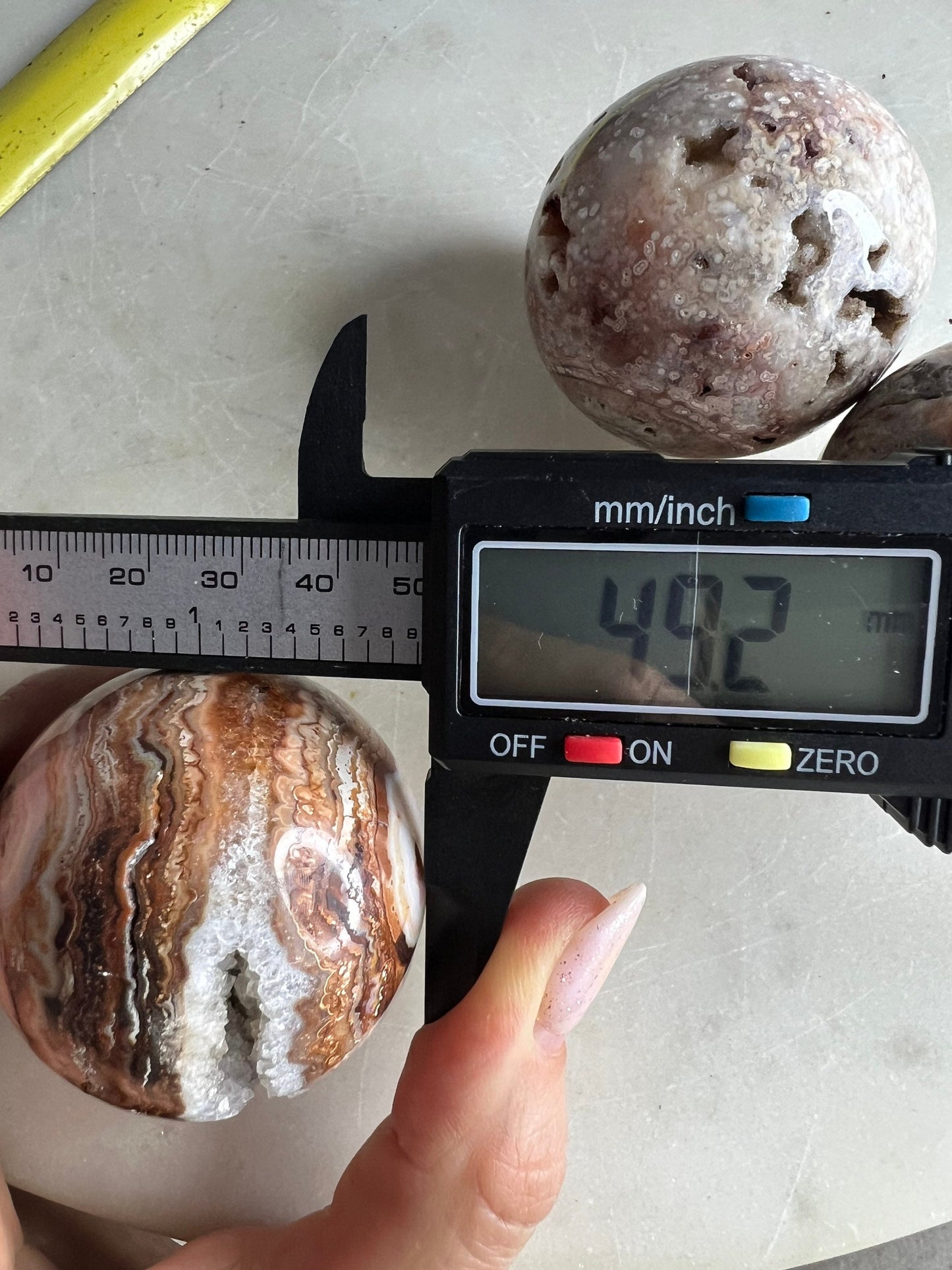 3 small crazy lace sphere total weight 472grams