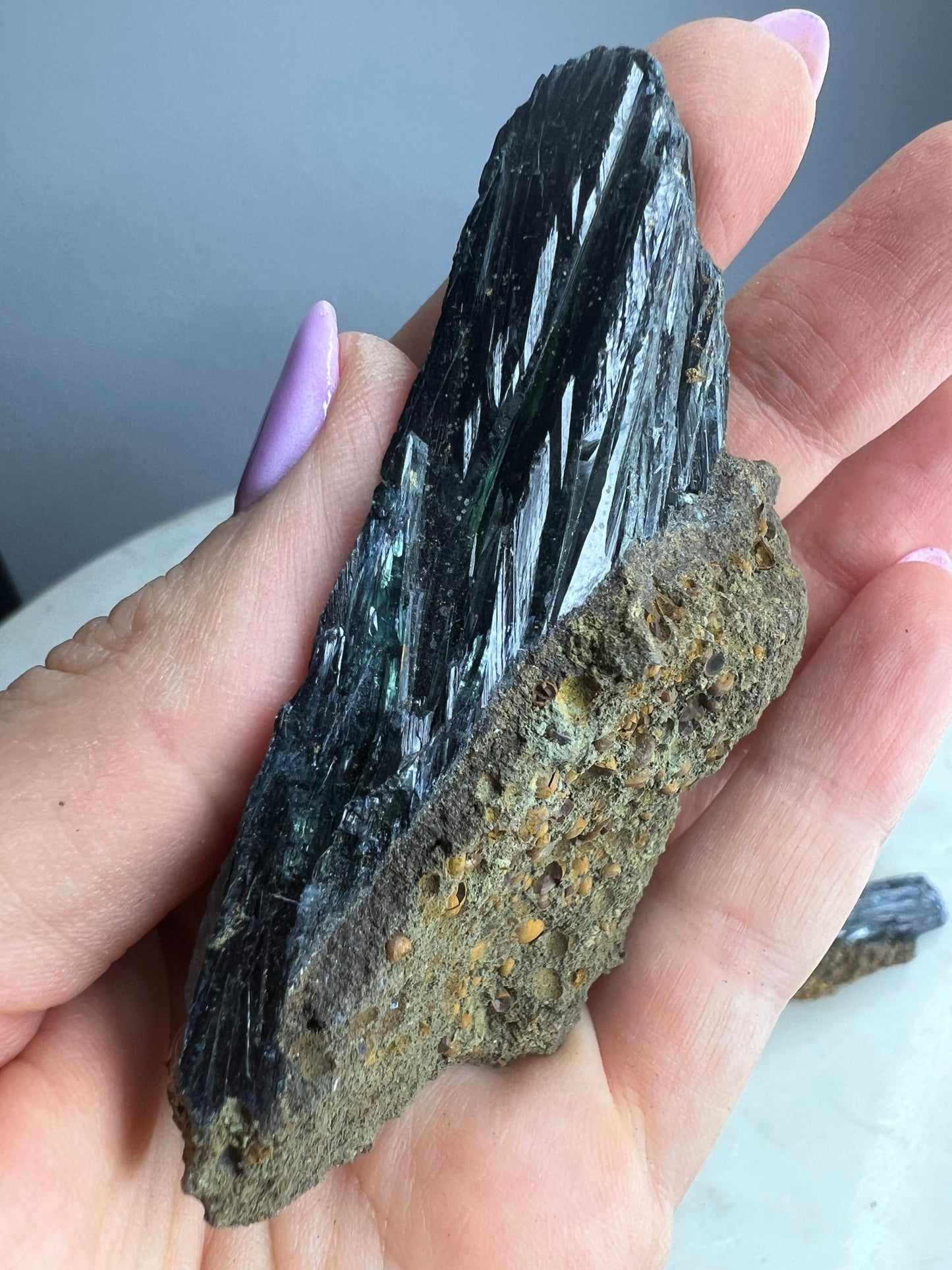 4 Vivianite clusters 218 grams total weight.