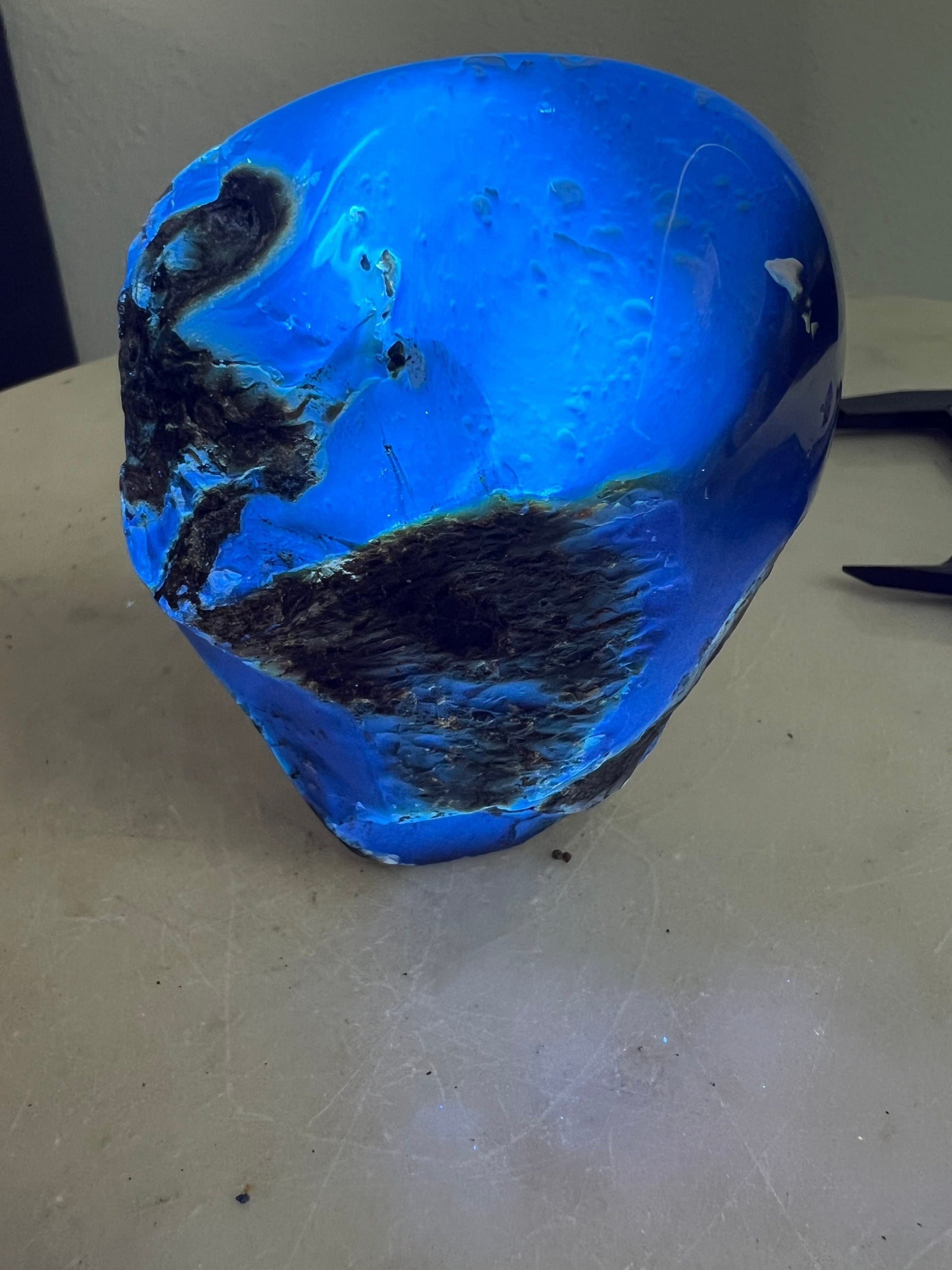 Natural Sumatran Blue Amber, freeform UV REACTIVE BLUE Half polished. 212grams 