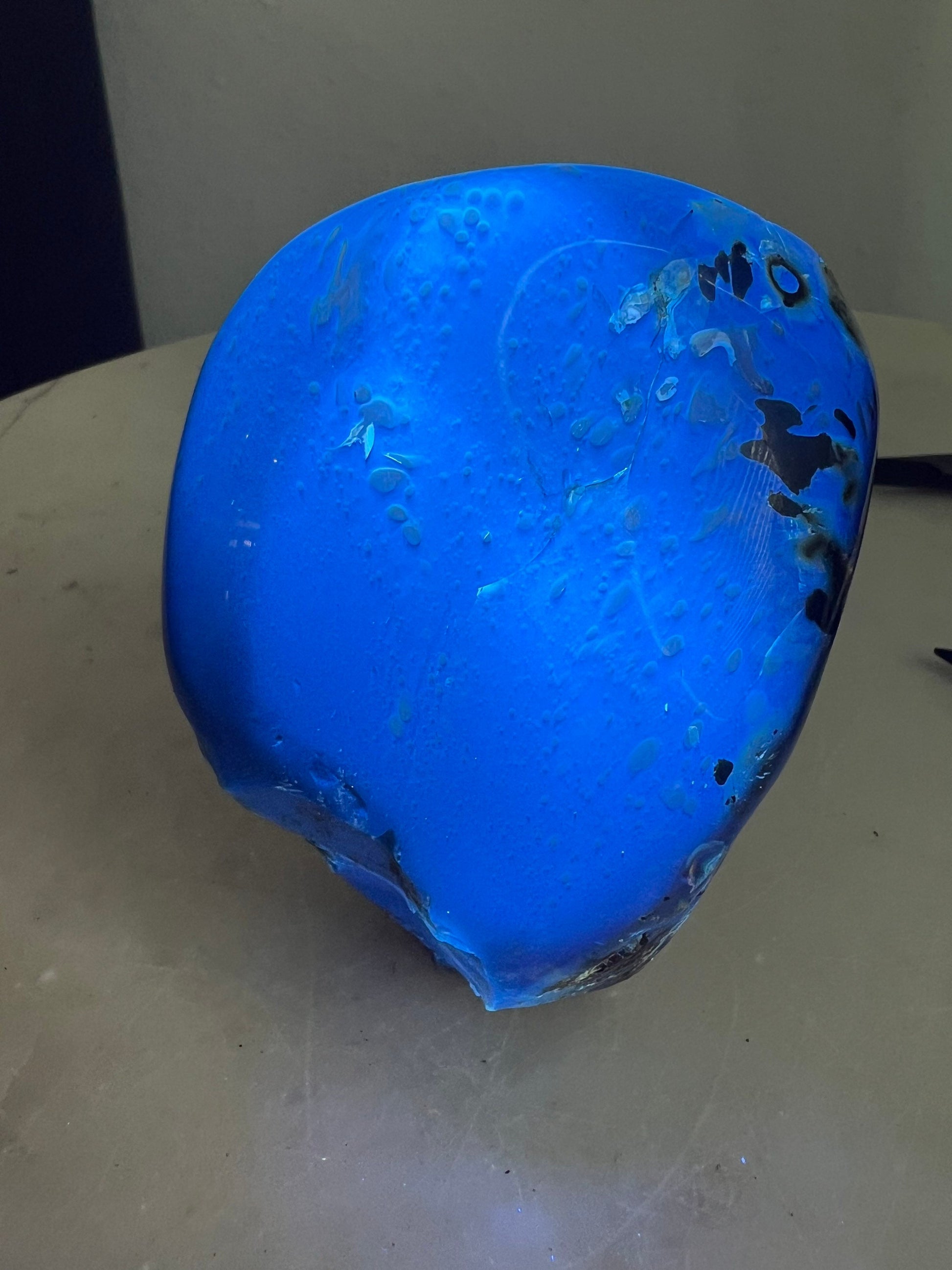 Natural Sumatran Blue Amber, freeform UV REACTIVE BLUE Half polished. 212grams 