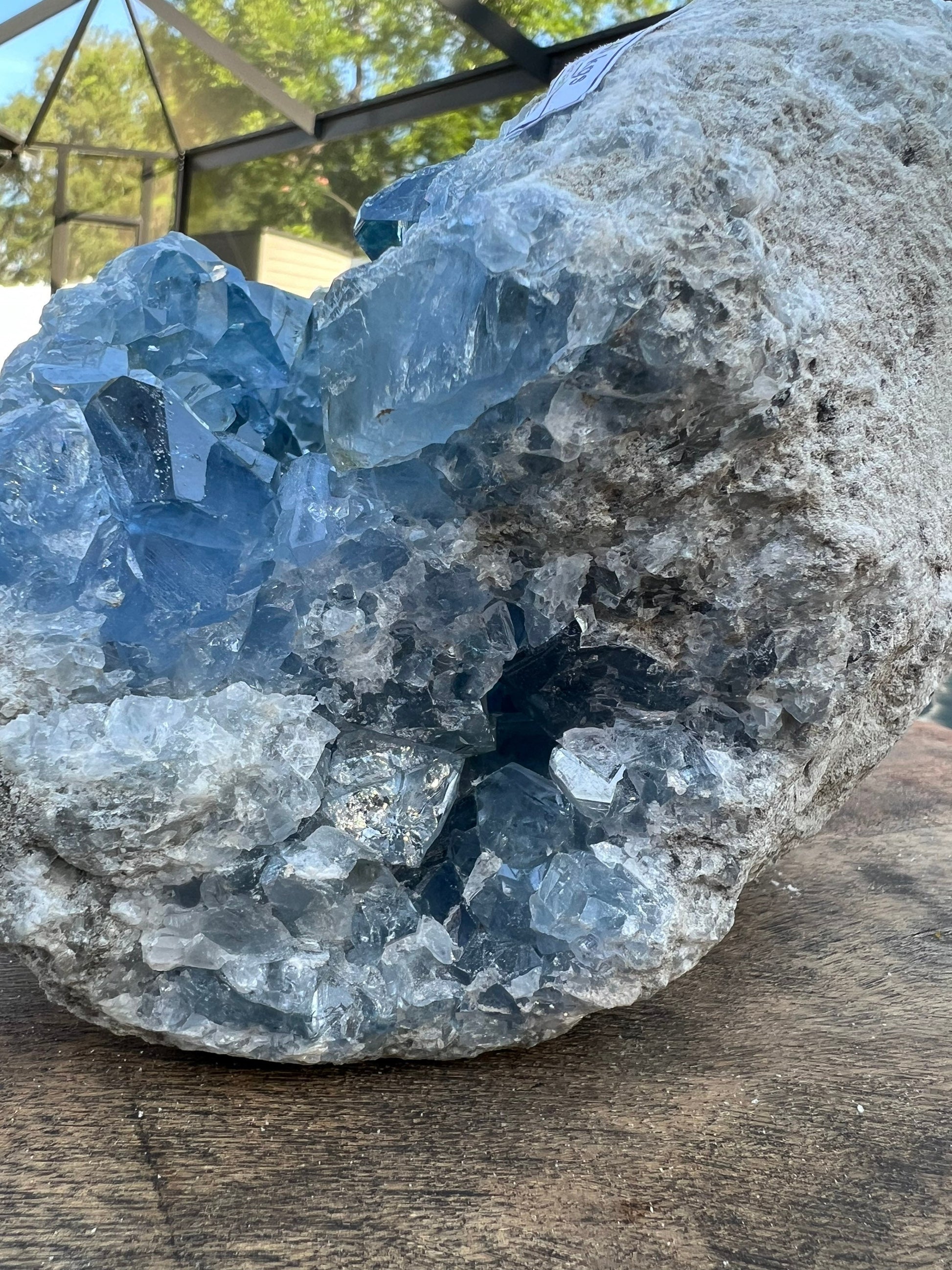 Celestite 20pounds 11oz