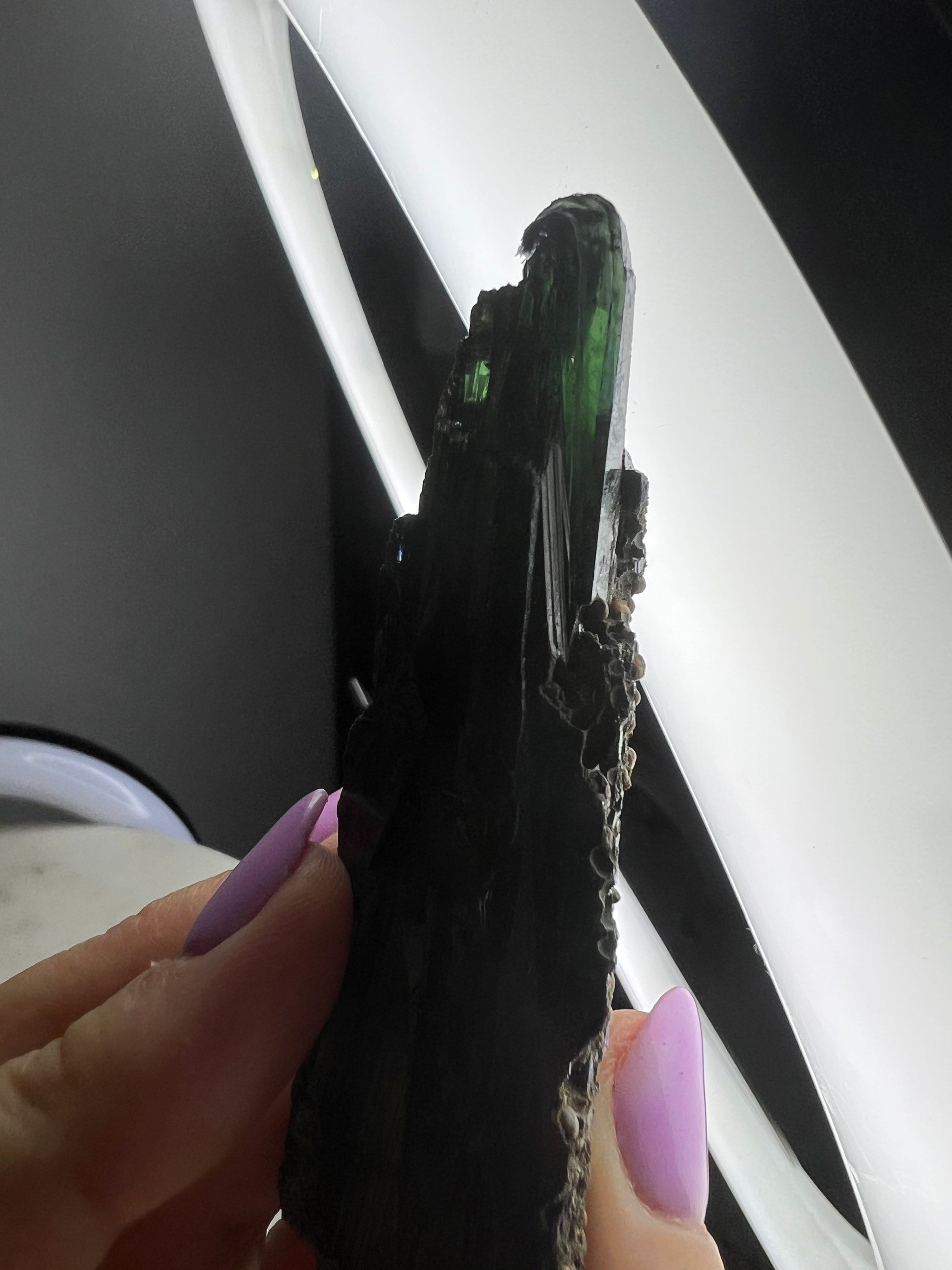 4 Vivianite clusters 218 grams total weight.