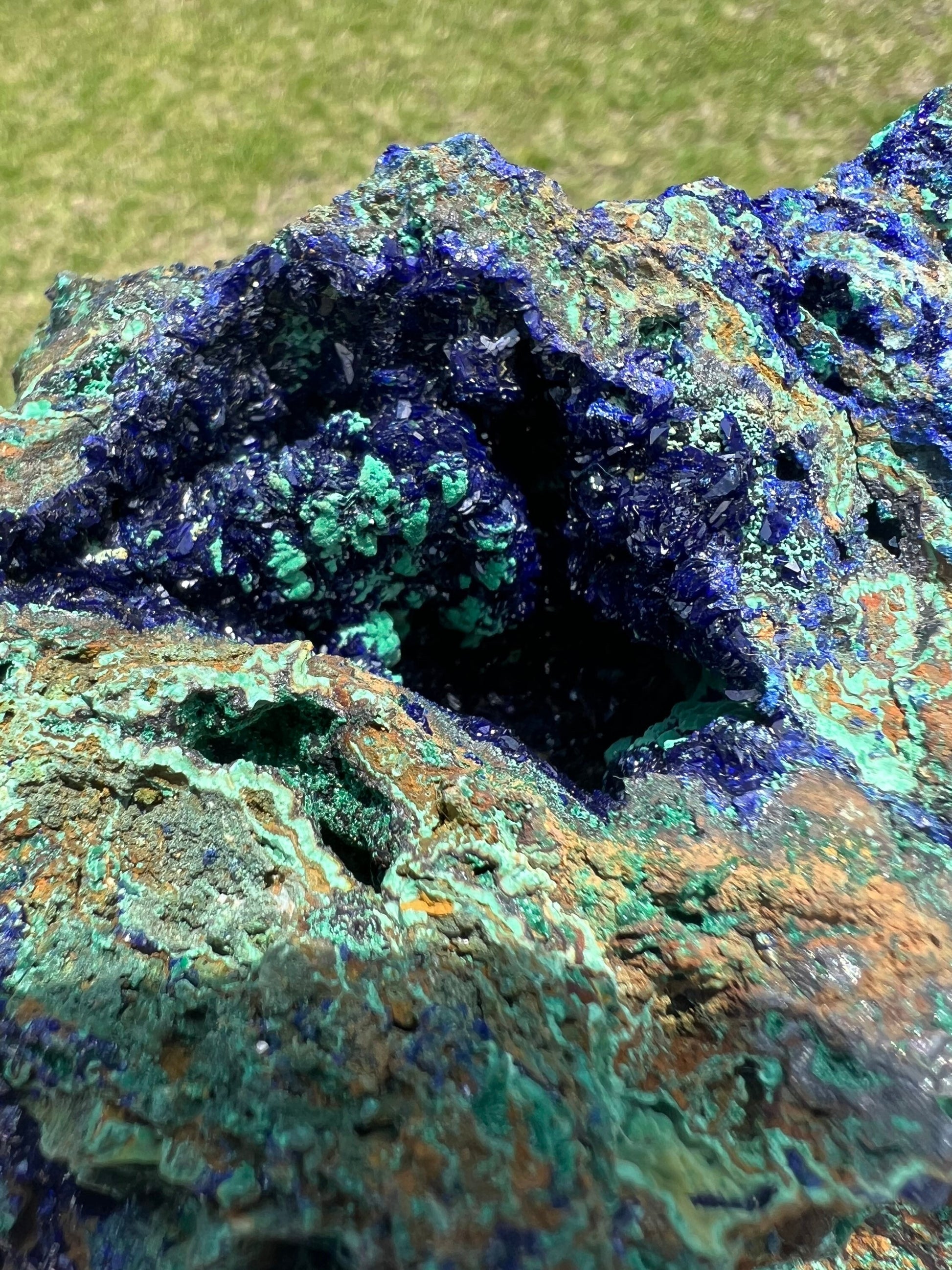 Azurite malachite 2pounds 5oz.