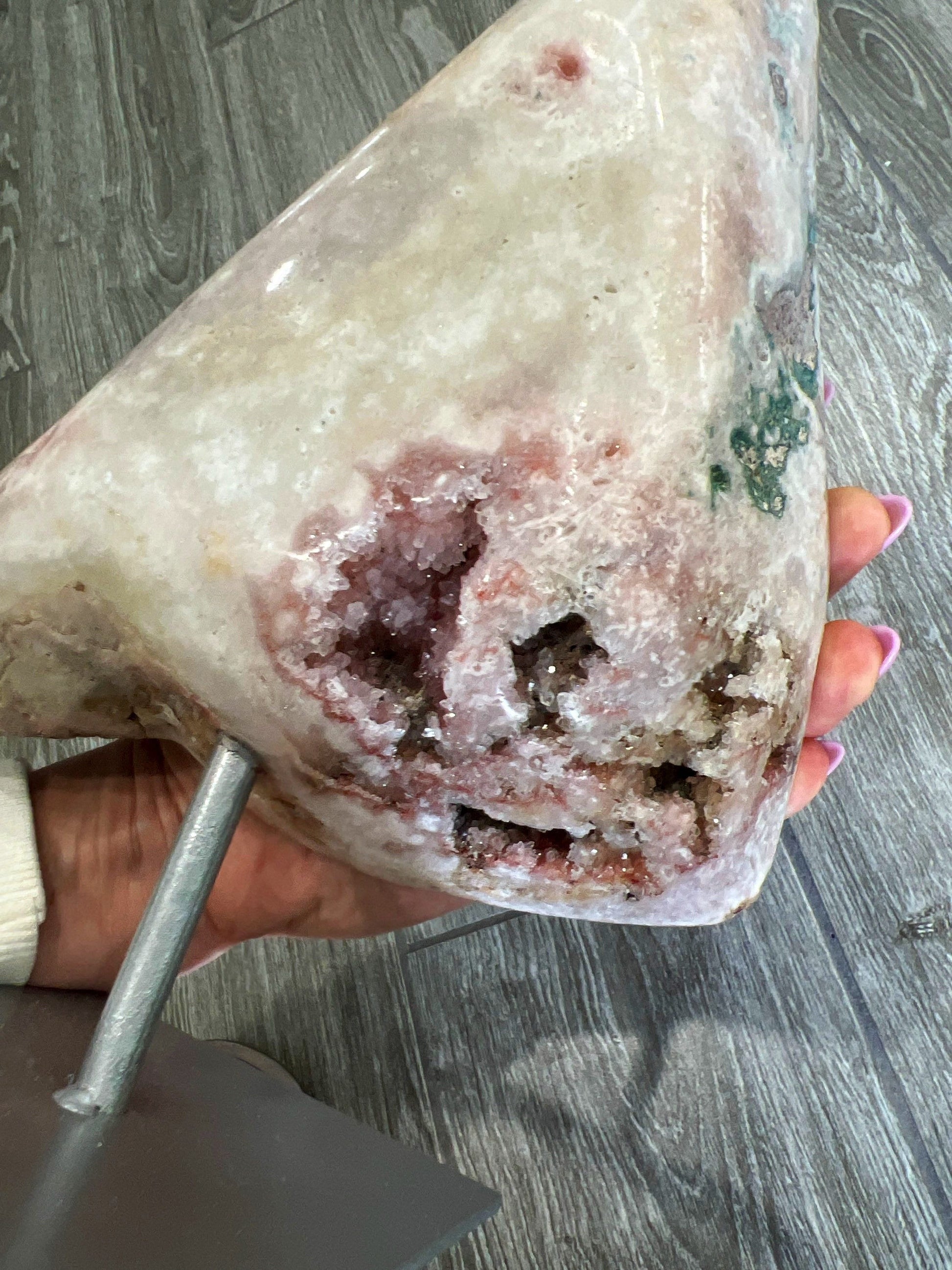 Pink amethyst 6lb 14.4oz from Brazil