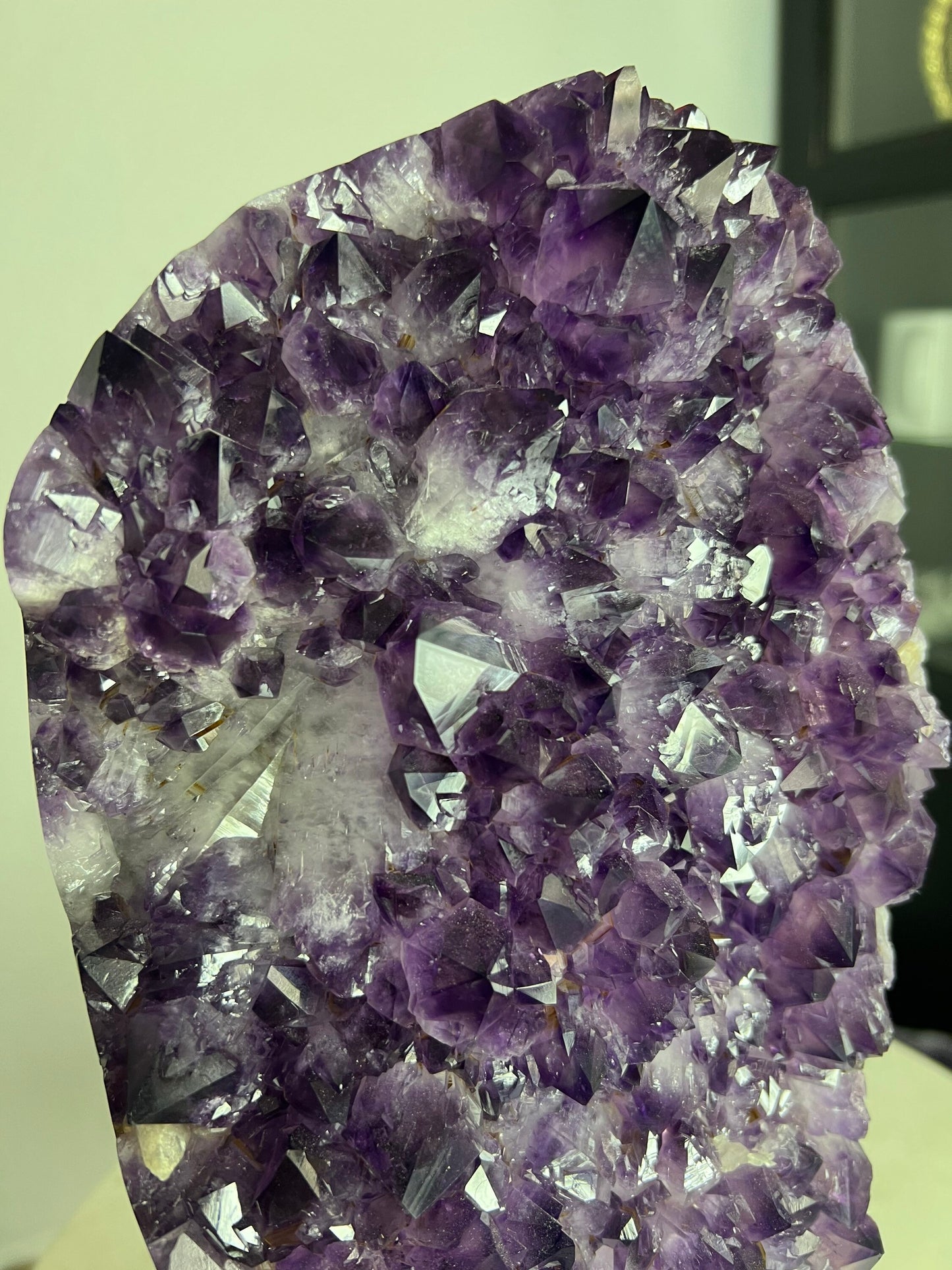 Amethyst 15pounds 1oz