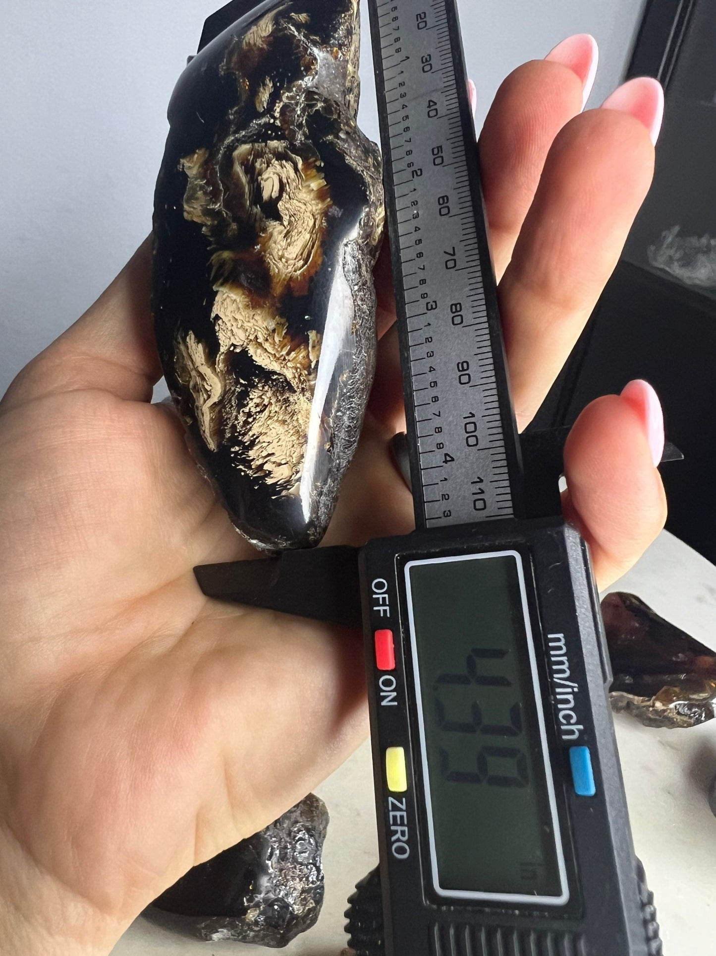 Sumatran amber 11 count clusters total weight 2pounds.