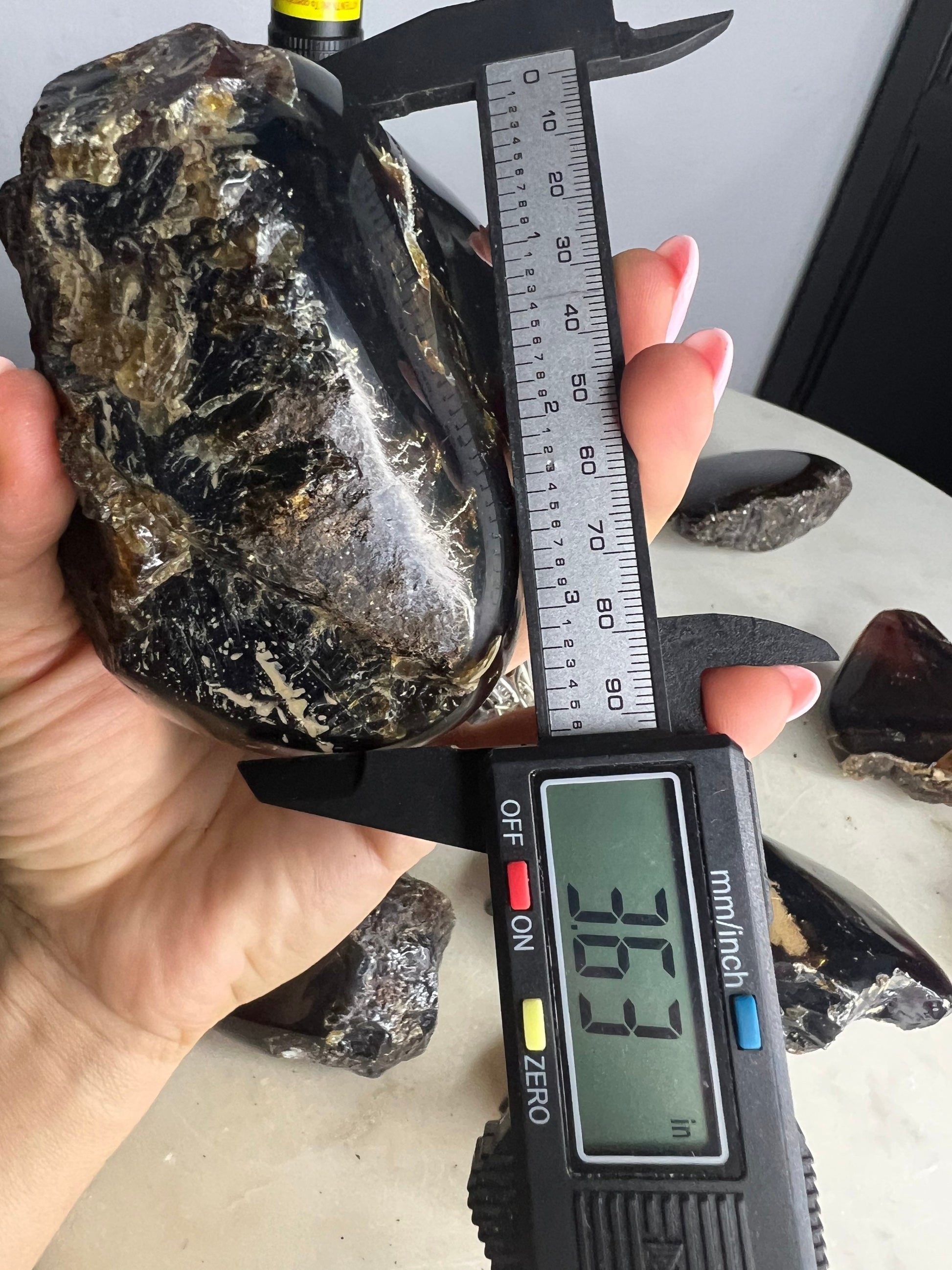 Sumatran amber 11 count clusters total weight 2pounds.