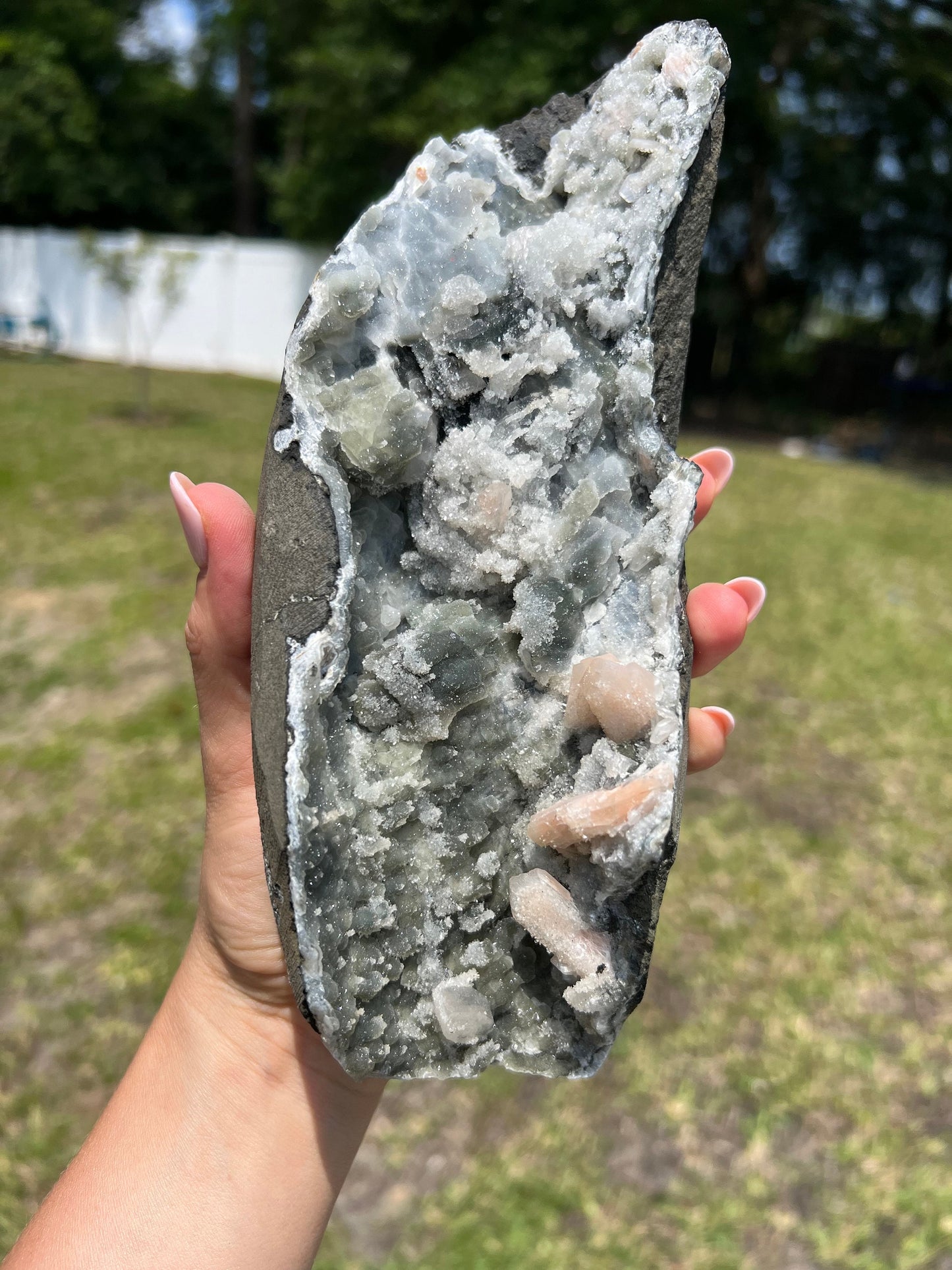 Black chalcedony with Stilbite and Apophyllite